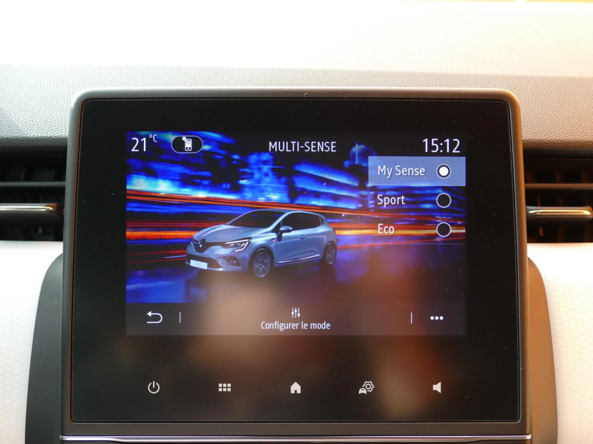 RENAULT CLIO - Miniature 12 sur 33 - Cliquer pour voir cette photo