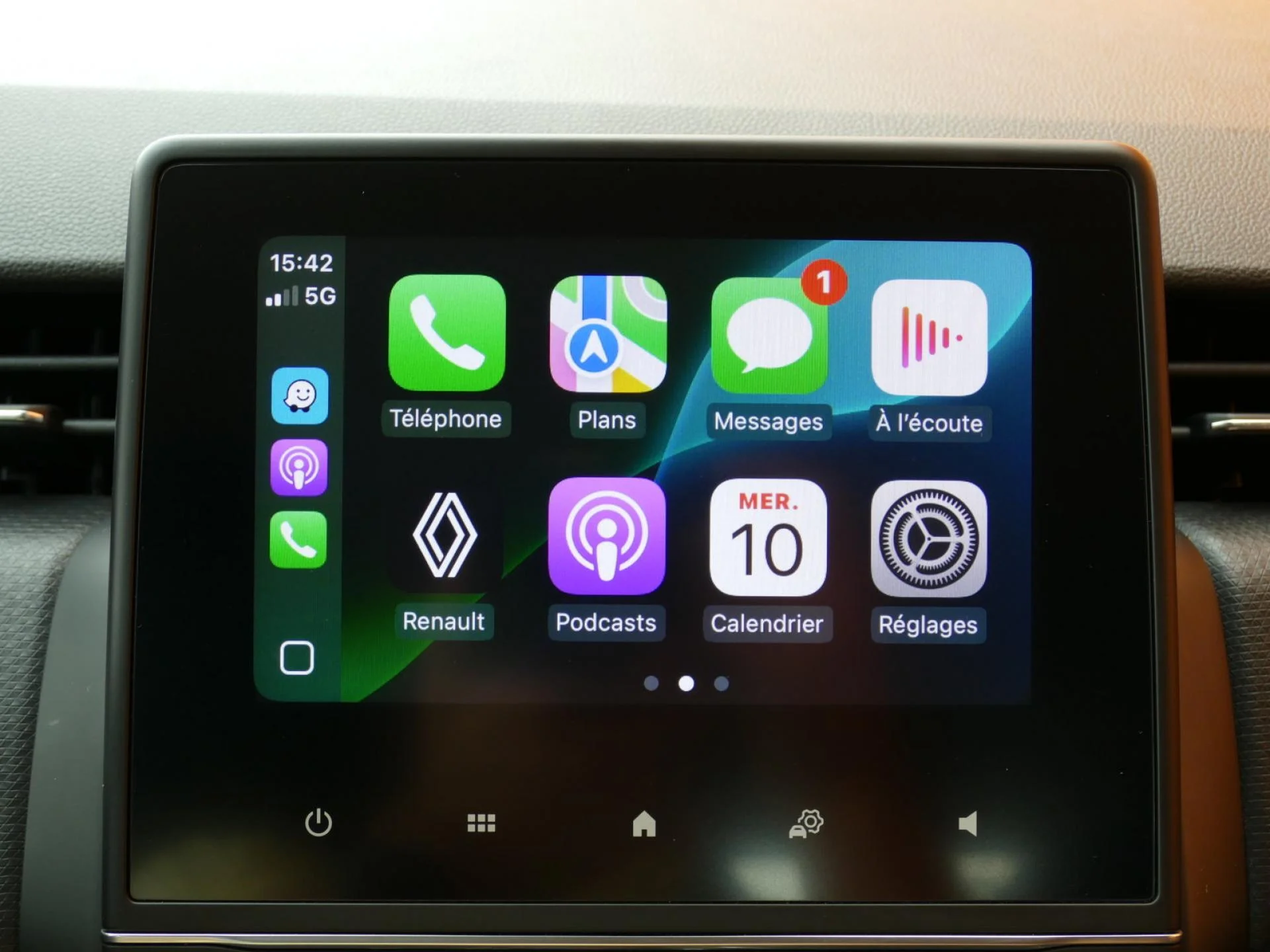 RENAULT CLIO - Miniature 13 sur 32 - Cliquer pour voir cette photo