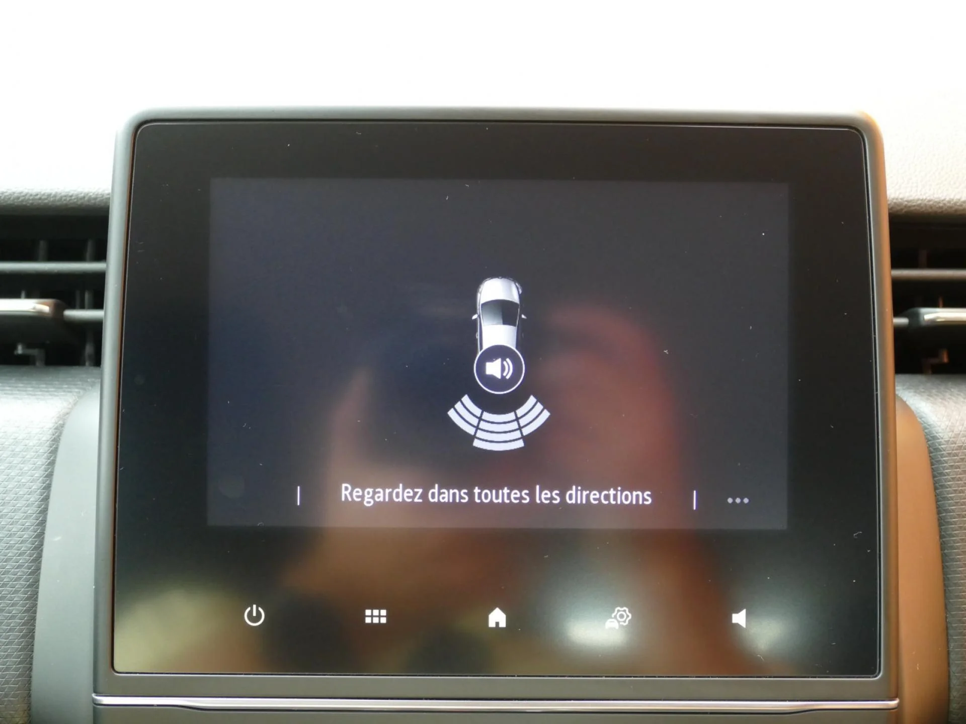 RENAULT CLIO - Miniature 10 sur 32 - Cliquer pour voir cette photo