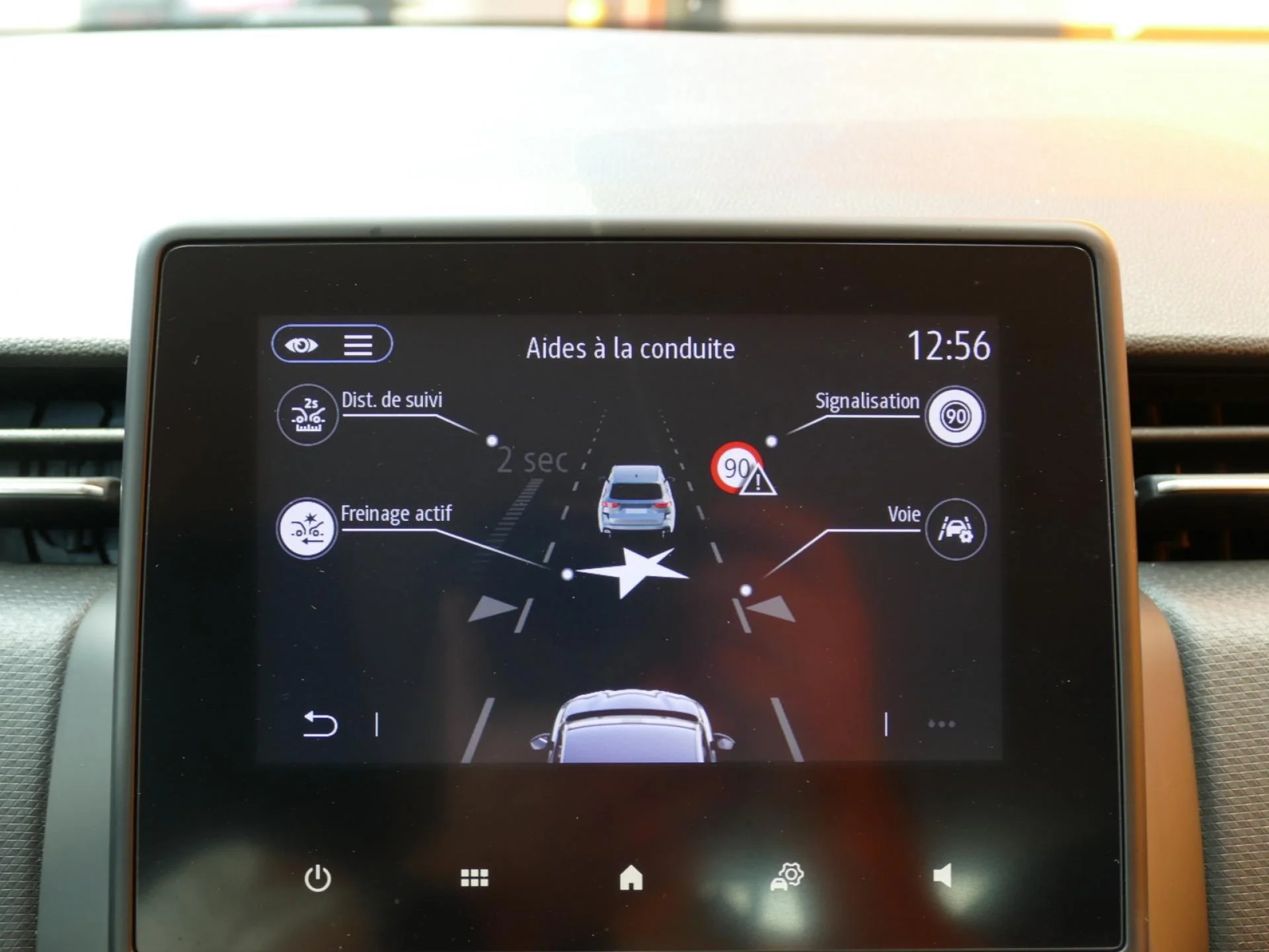 RENAULT CLIO - Miniature 11 sur 31 - Cliquer pour voir cette photo