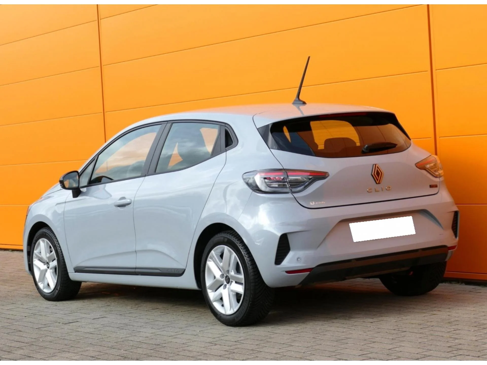 RENAULT CLIO - Miniature 5 sur 32 - Cliquer pour voir cette photo