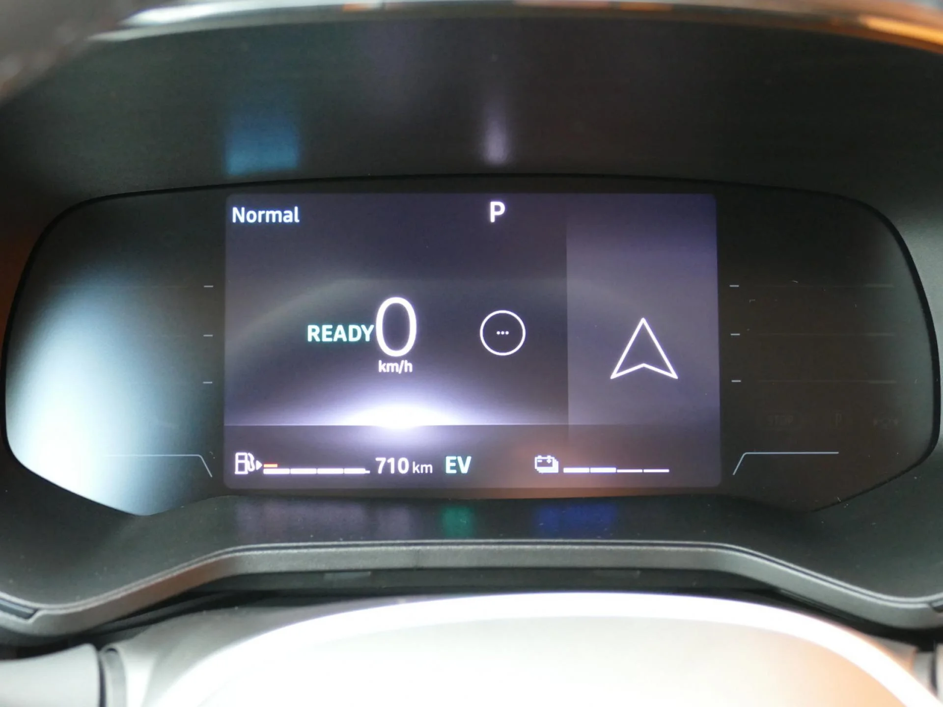 RENAULT CLIO - Miniature 16 sur 31 - Cliquer pour voir cette photo