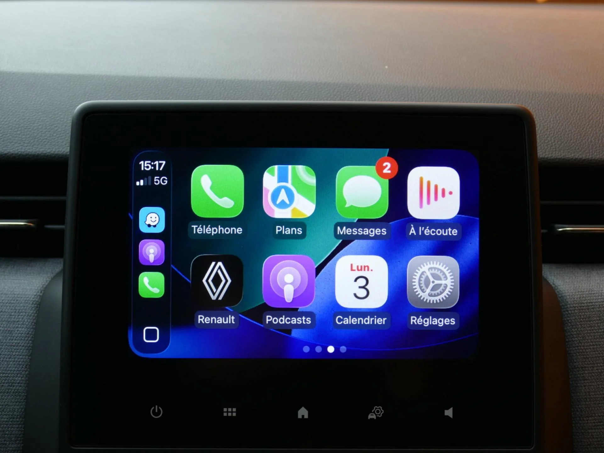 RENAULT CLIO - Miniature 13 sur 31 - Cliquer pour voir cette photo