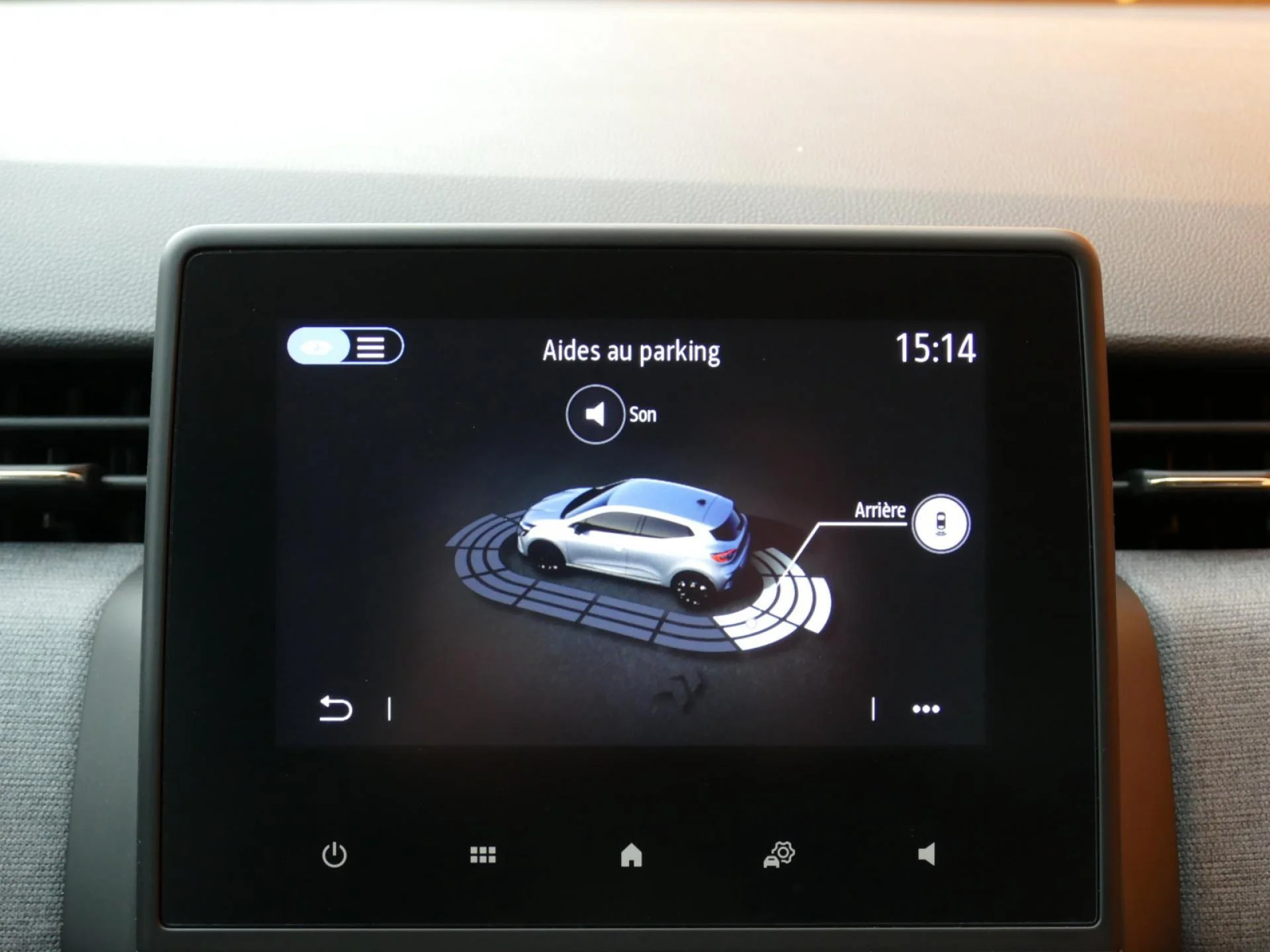 RENAULT CLIO - Miniature 12 sur 31 - Cliquer pour voir cette photo