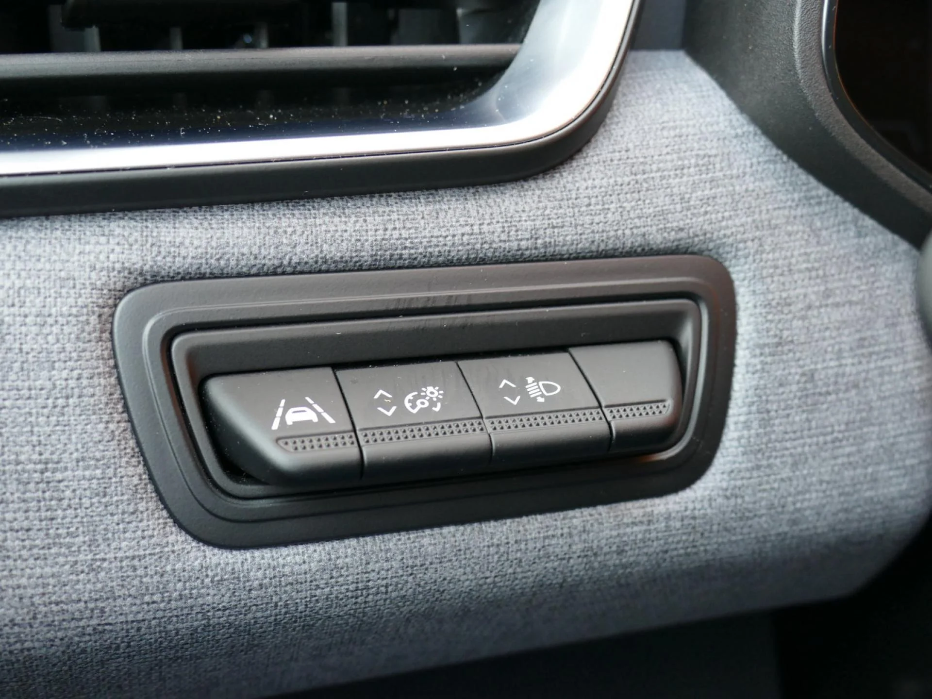 RENAULT CLIO - Miniature 17 sur 31 - Cliquer pour voir cette photo