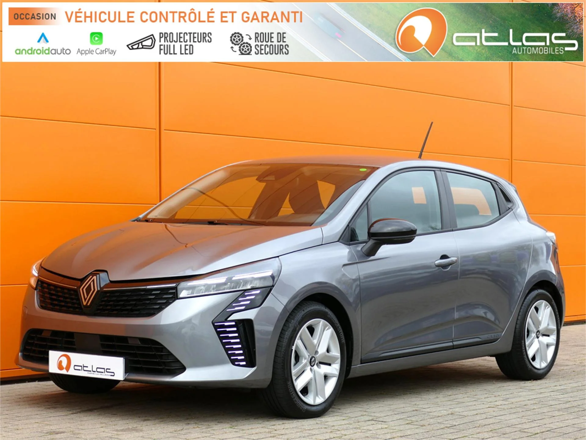 RENAULT CLIO - Miniature 2 sur 31 - Cliquer pour voir cette photo