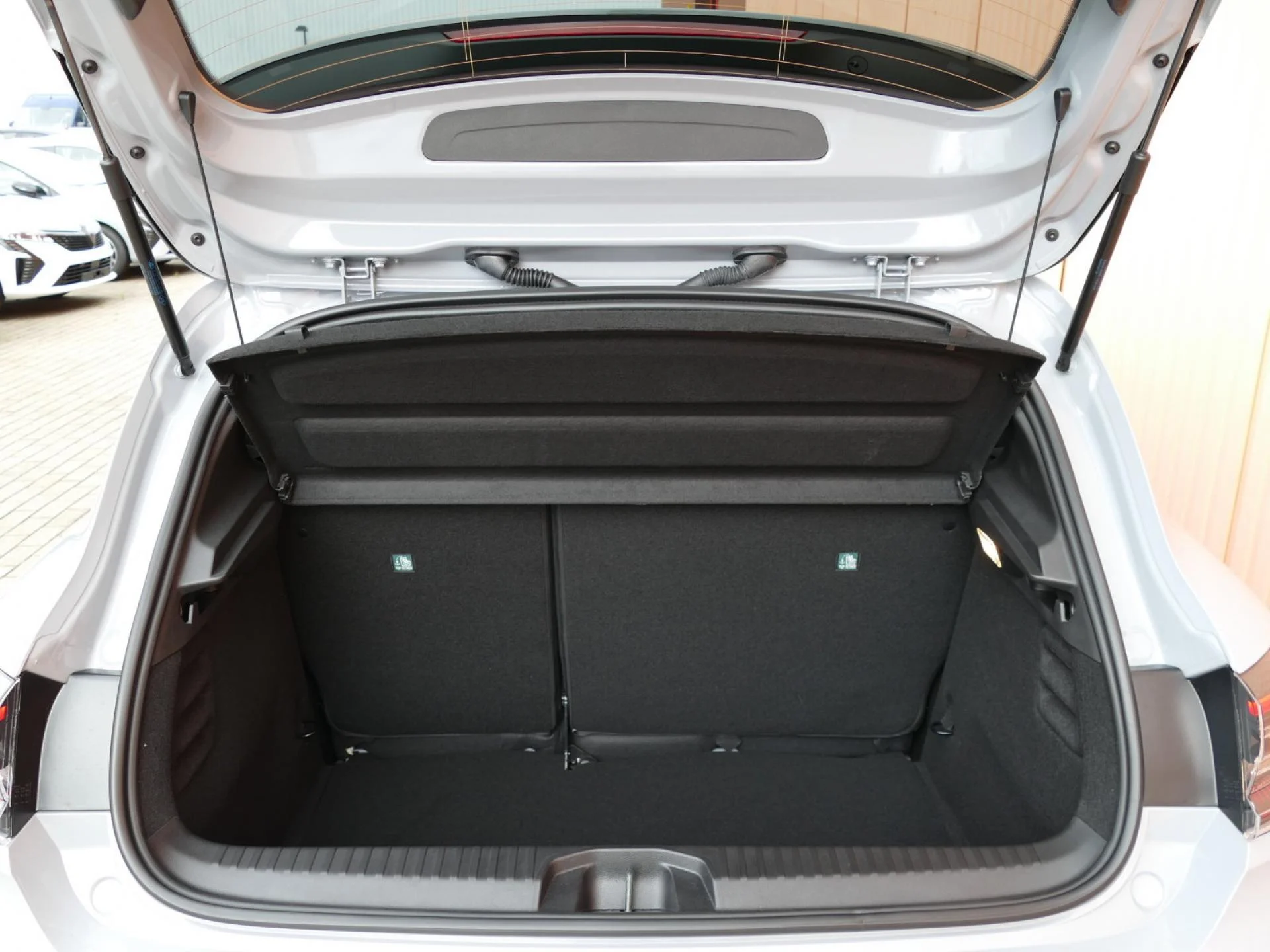 RENAULT CLIO - Miniature 8 sur 31 - Cliquer pour voir cette photo