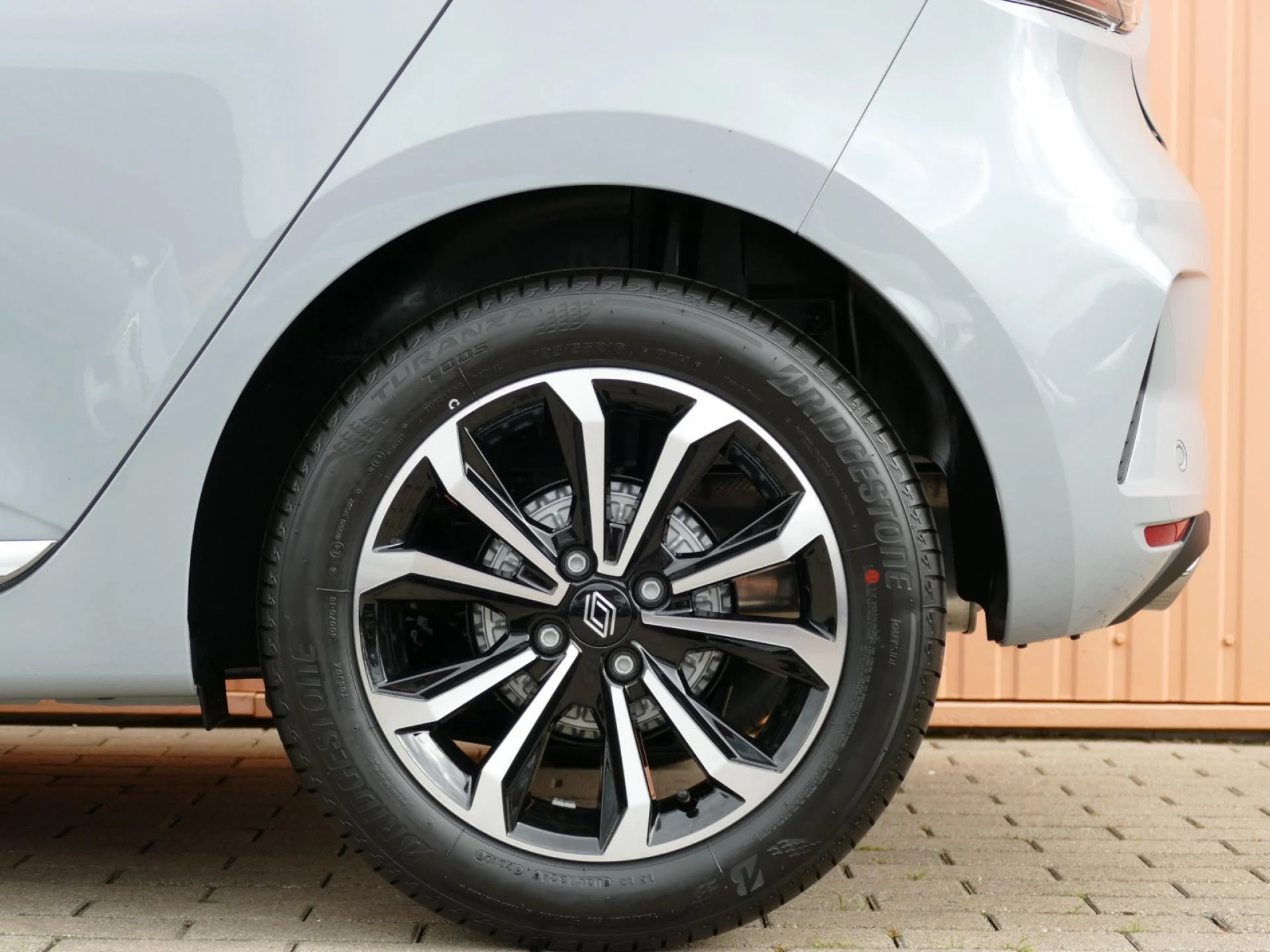 RENAULT CLIO - Miniature 31 sur 31 - Cliquer pour voir cette photo