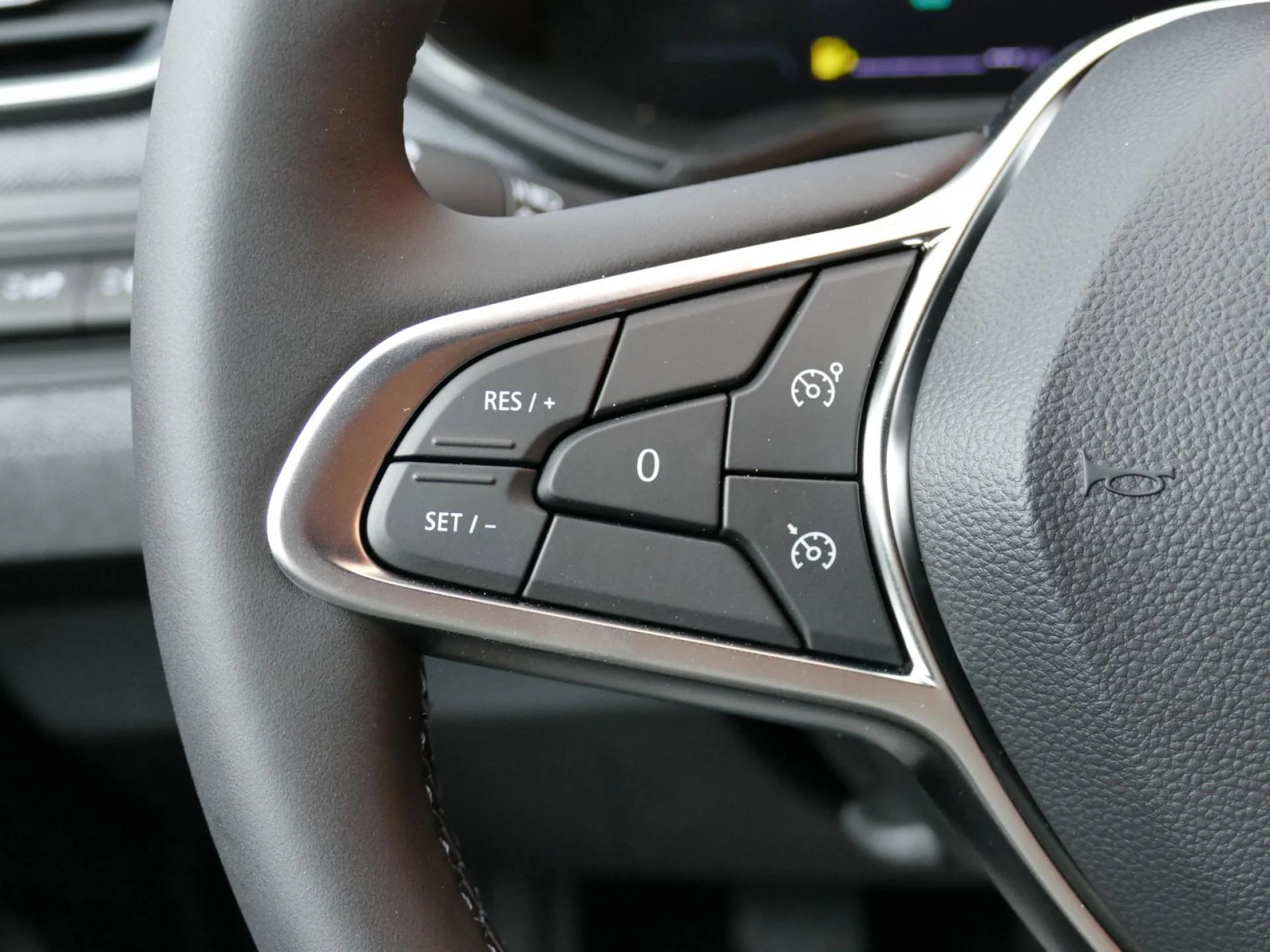 RENAULT CLIO - Miniature 17 sur 31 - Cliquer pour voir cette photo
