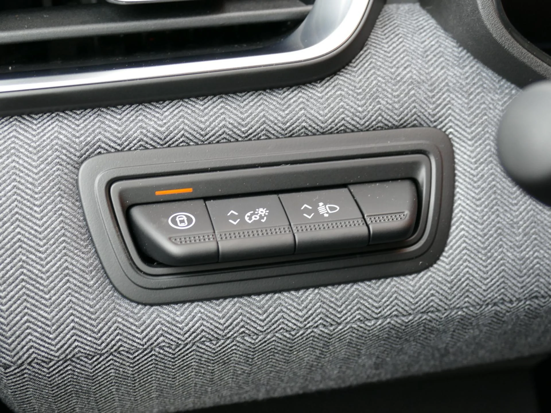 RENAULT CLIO - Miniature 18 sur 31 - Cliquer pour voir cette photo