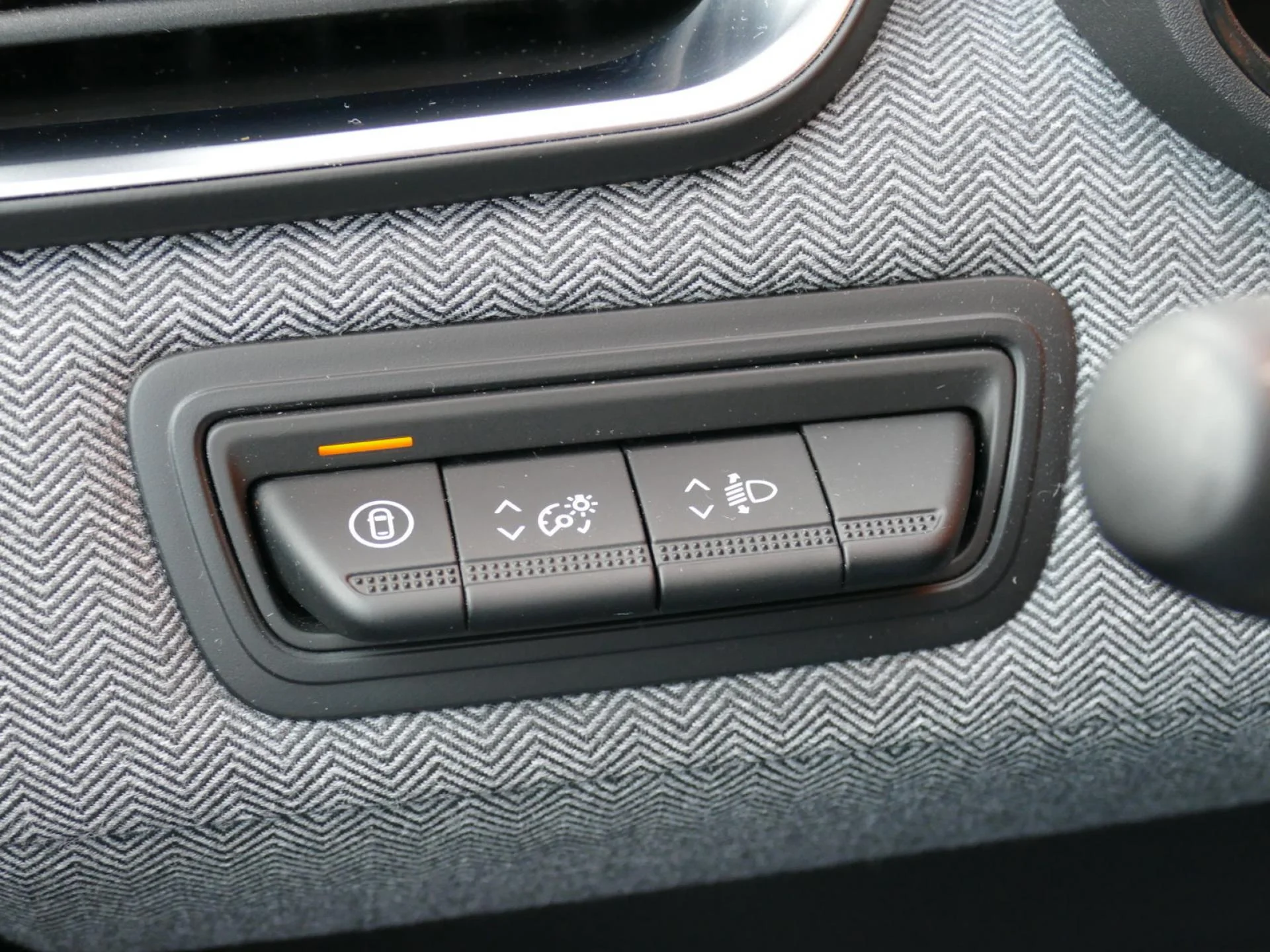 RENAULT CLIO - Miniature 19 sur 34 - Cliquer pour voir cette photo