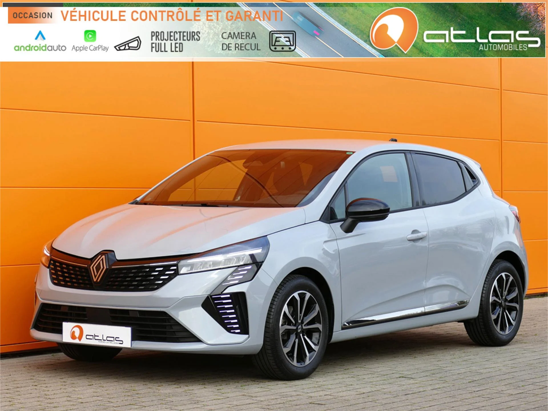 RENAULT CLIO - Miniature 2 sur 34 - Cliquer pour voir cette photo