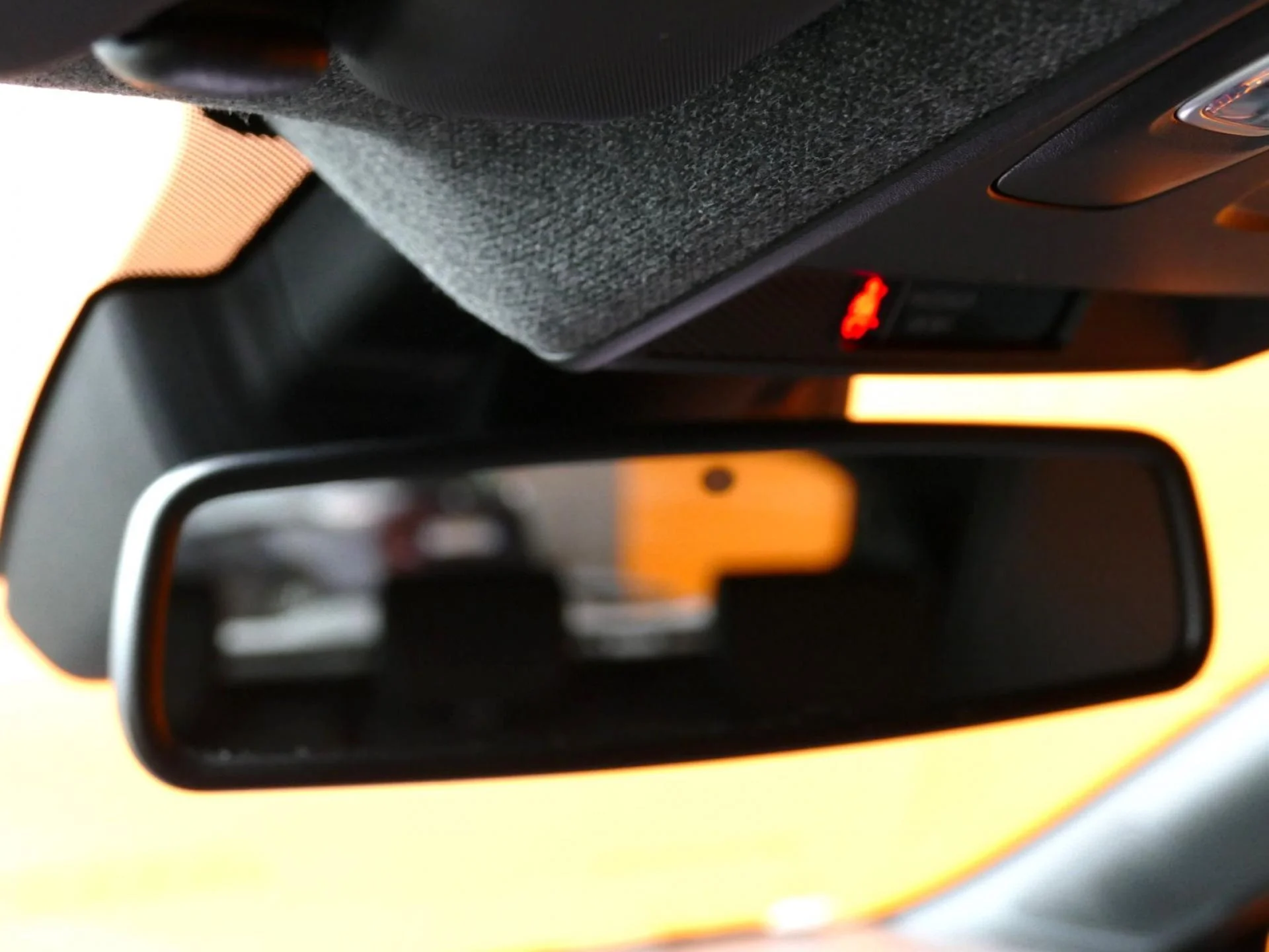 RENAULT CLIO - Miniature 25 sur 34 - Cliquer pour voir cette photo