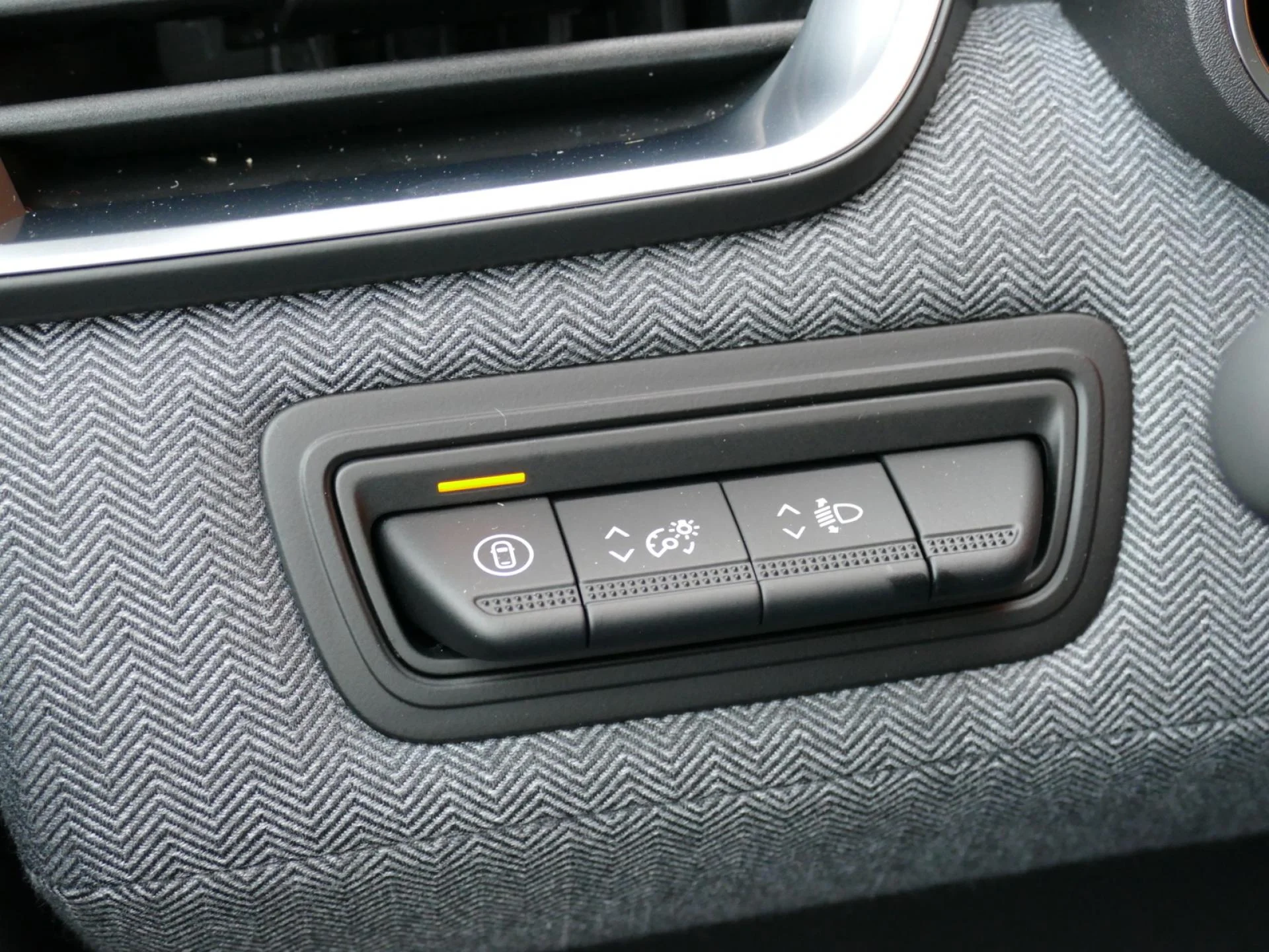 RENAULT CLIO - Miniature 20 sur 34 - Cliquer pour voir cette photo