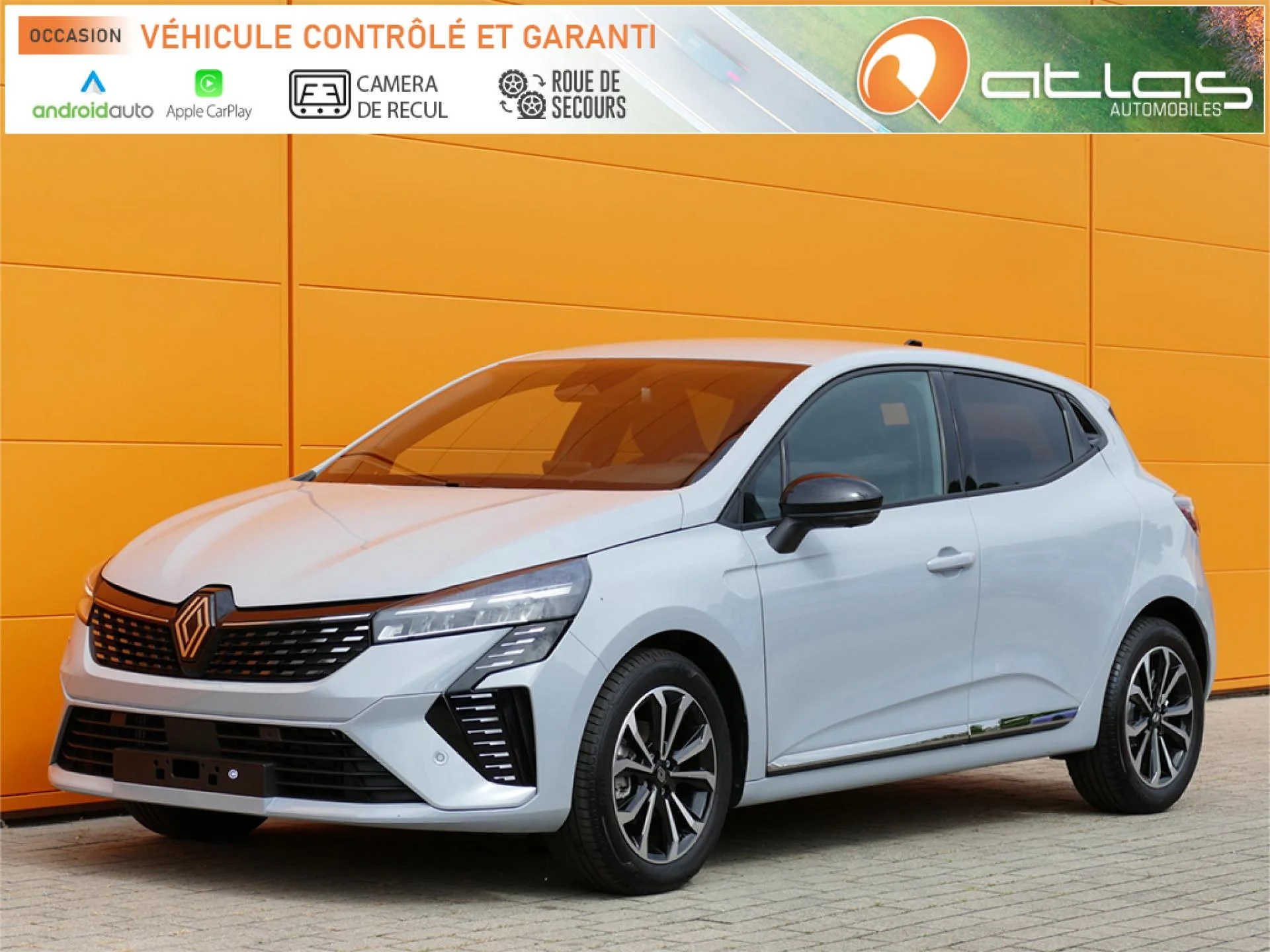 RENAULT CLIO - Miniature 2 sur 31 - Cliquer pour voir cette photo
