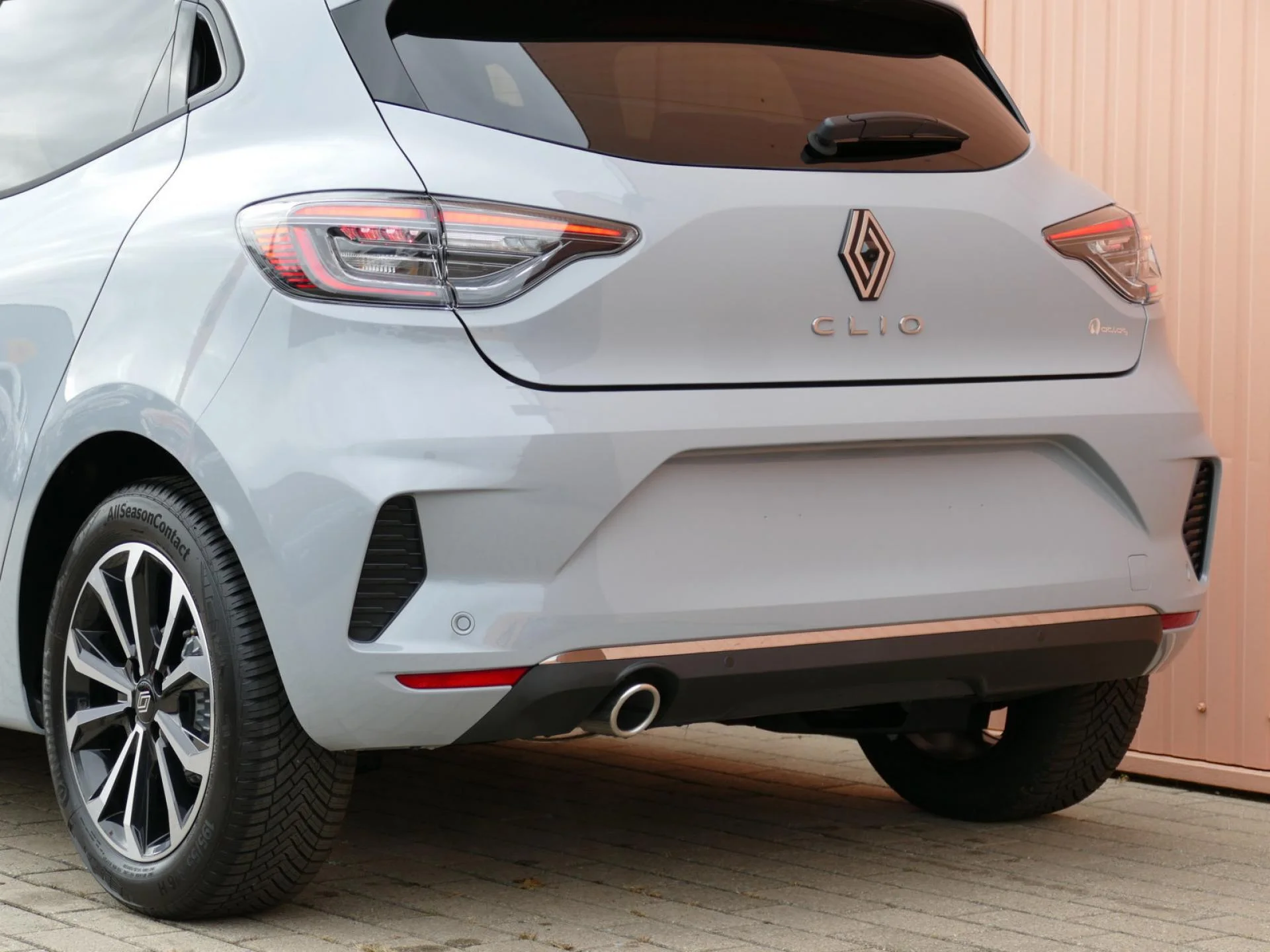 RENAULT CLIO - Miniature 29 sur 31 - Cliquer pour voir cette photo