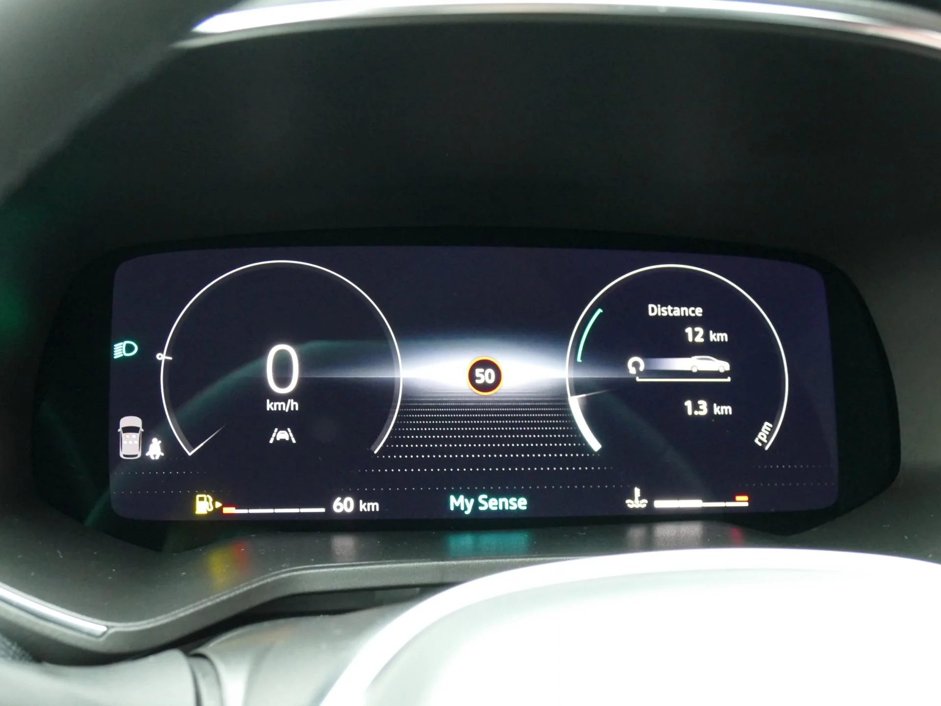 RENAULT CLIO - Miniature 18 sur 31 - Cliquer pour voir cette photo