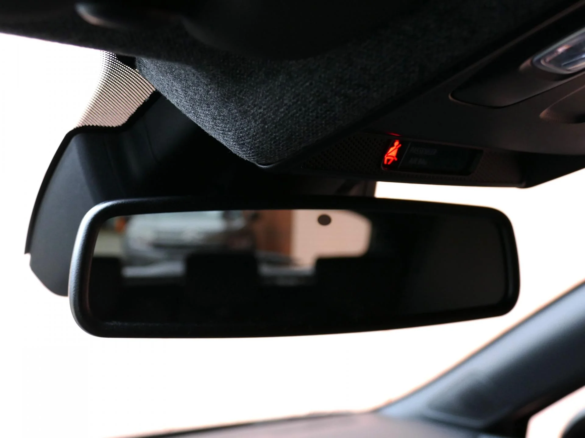 RENAULT CLIO - Miniature 22 sur 30 - Cliquer pour voir cette photo