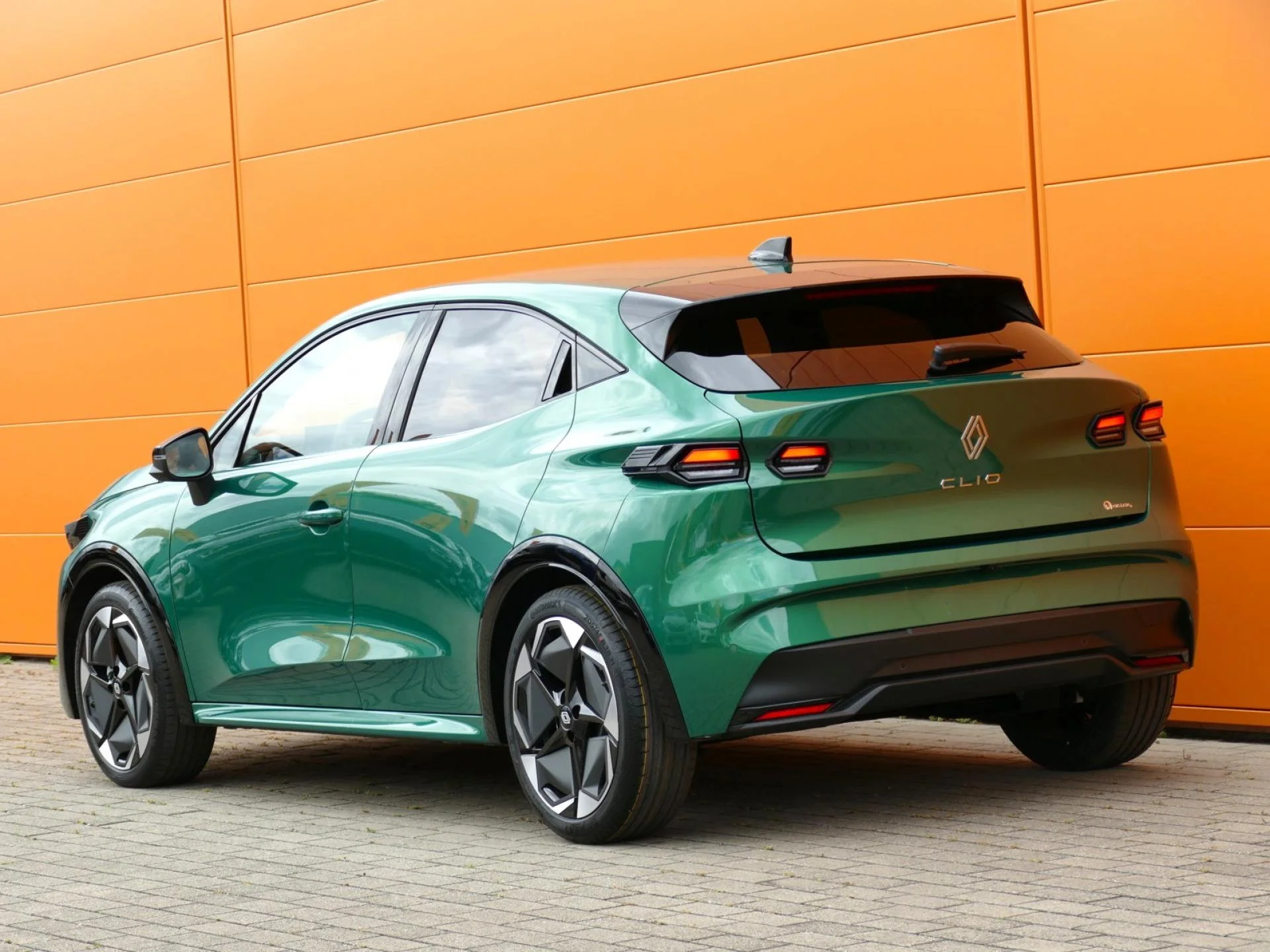 RENAULT CLIO - Miniature 4 sur 32 - Cliquer pour voir cette photo