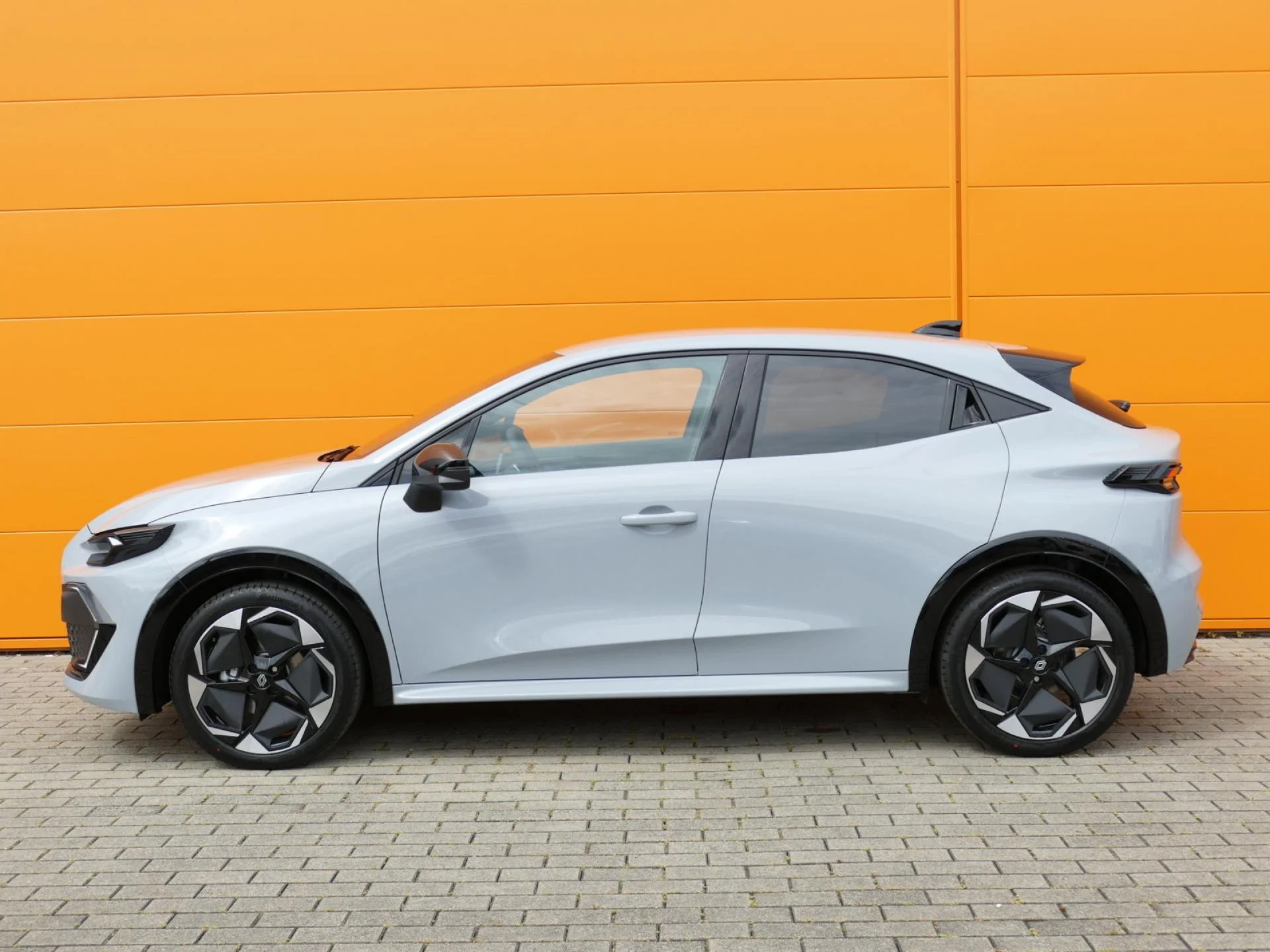 RENAULT CLIO - Miniature 3 sur 32 - Cliquer pour voir cette photo