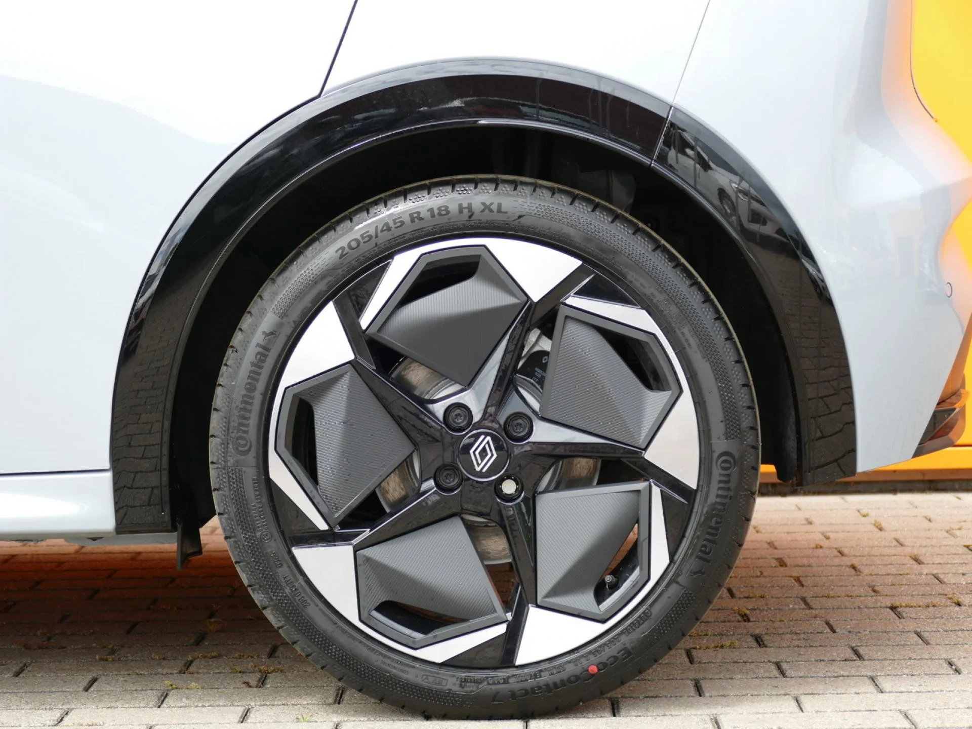 RENAULT CLIO - Miniature 32 sur 32 - Cliquer pour voir cette photo