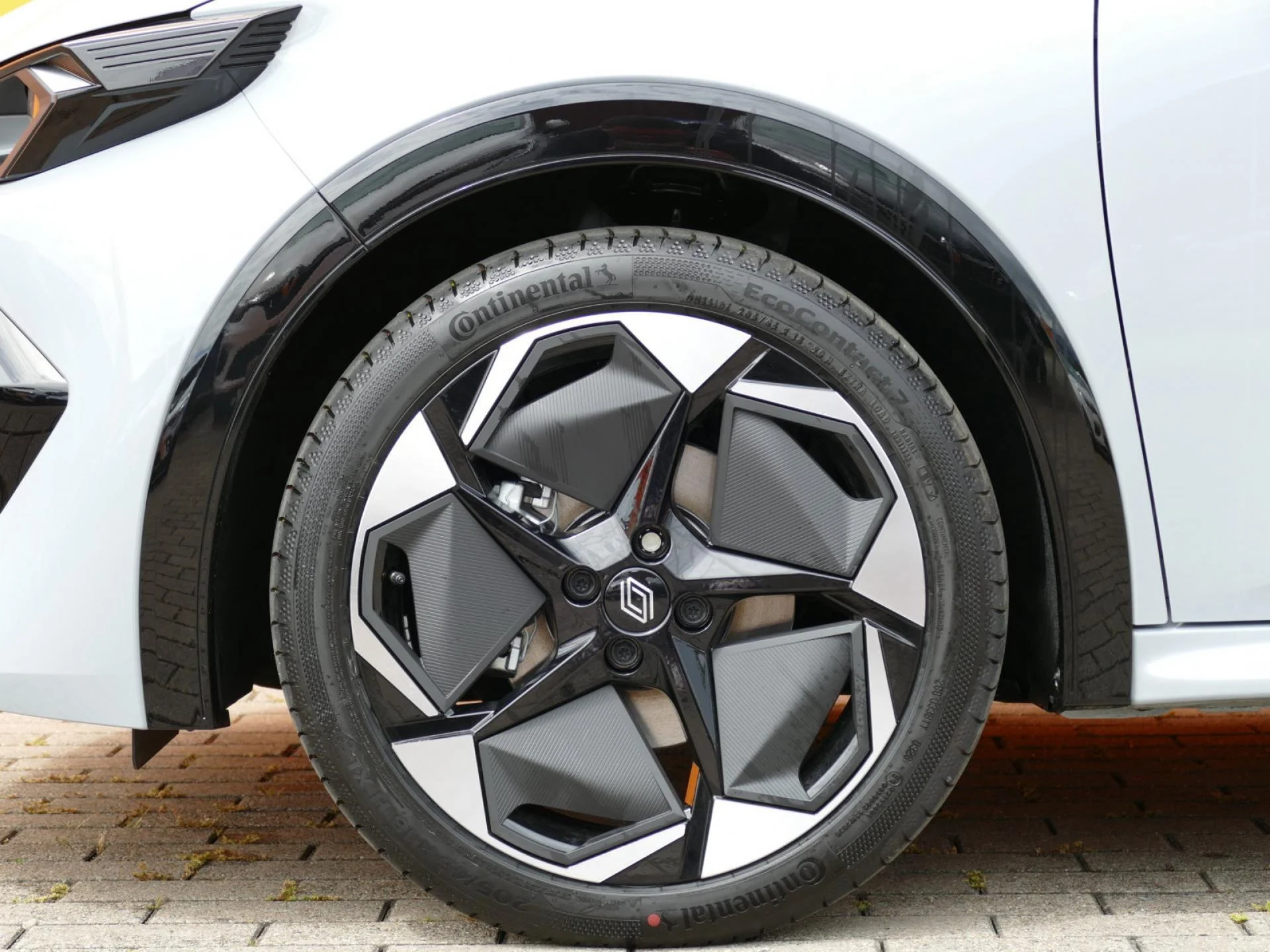 RENAULT CLIO - Miniature 31 sur 32 - Cliquer pour voir cette photo