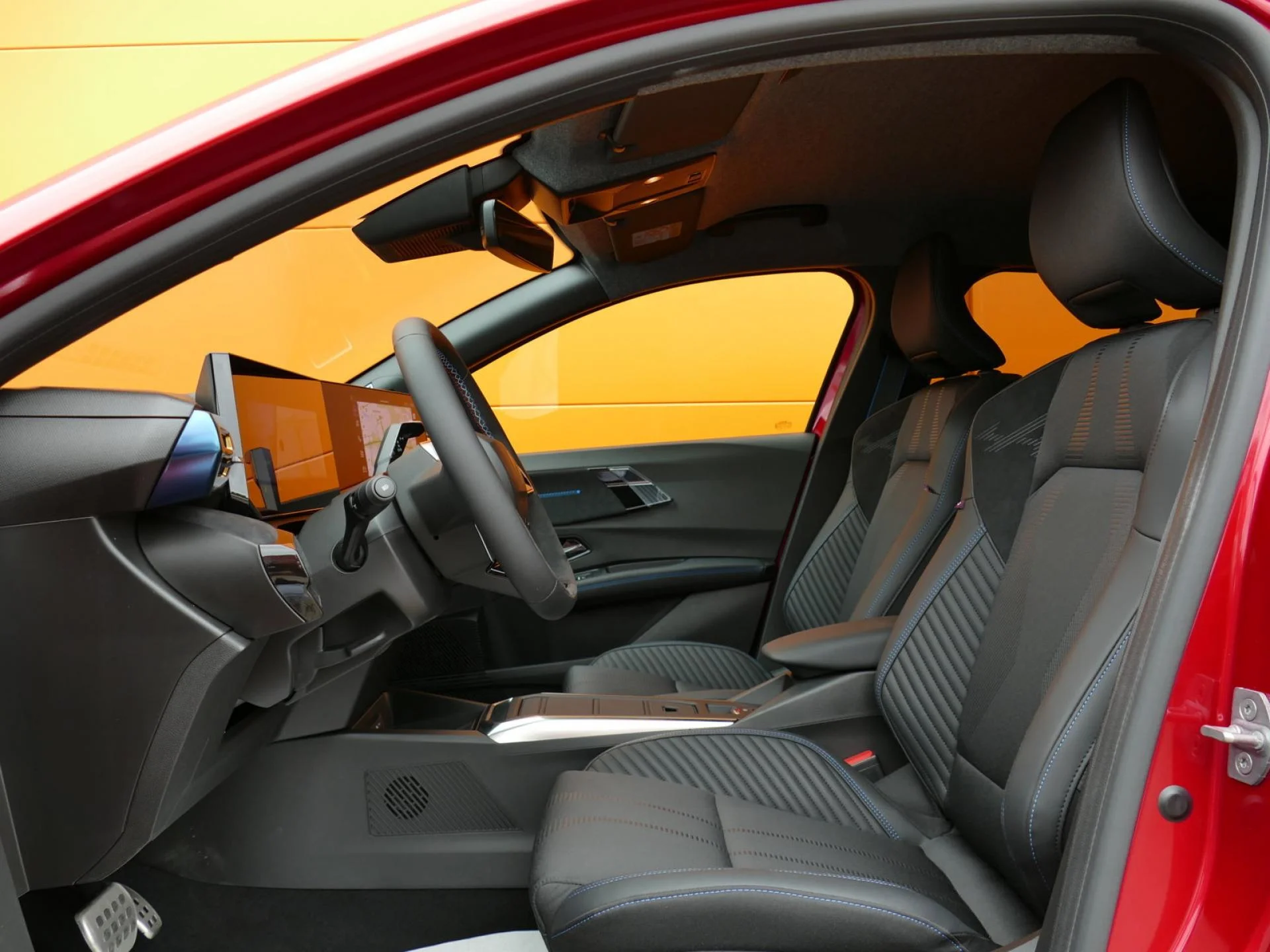 RENAULT CLIO - Miniature 6 sur 35 - Cliquer pour voir cette photo