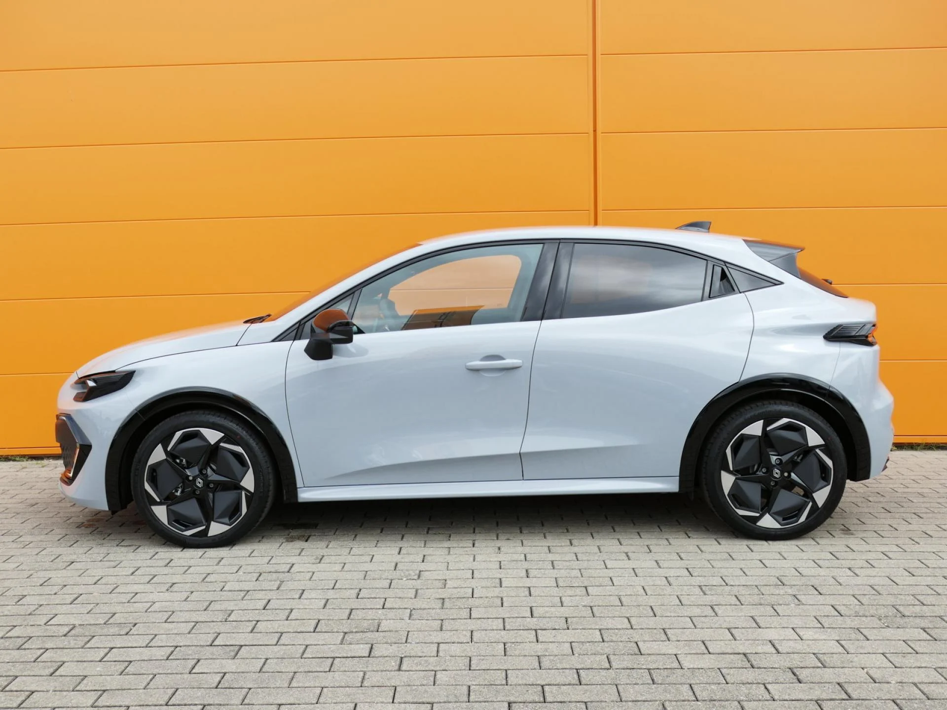 RENAULT CLIO - Miniature 3 sur 32 - Cliquer pour voir cette photo