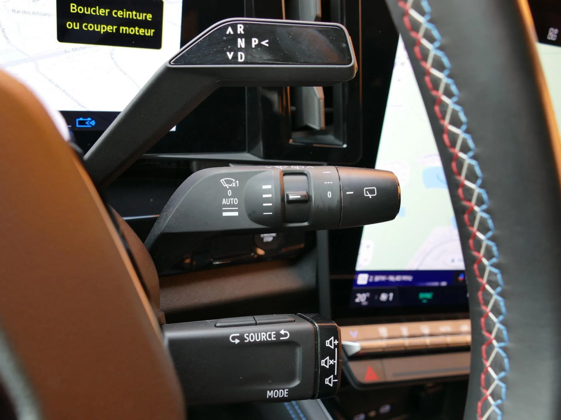 RENAULT ESPACE - Miniature 24 sur 32 - Cliquer pour voir cette photo