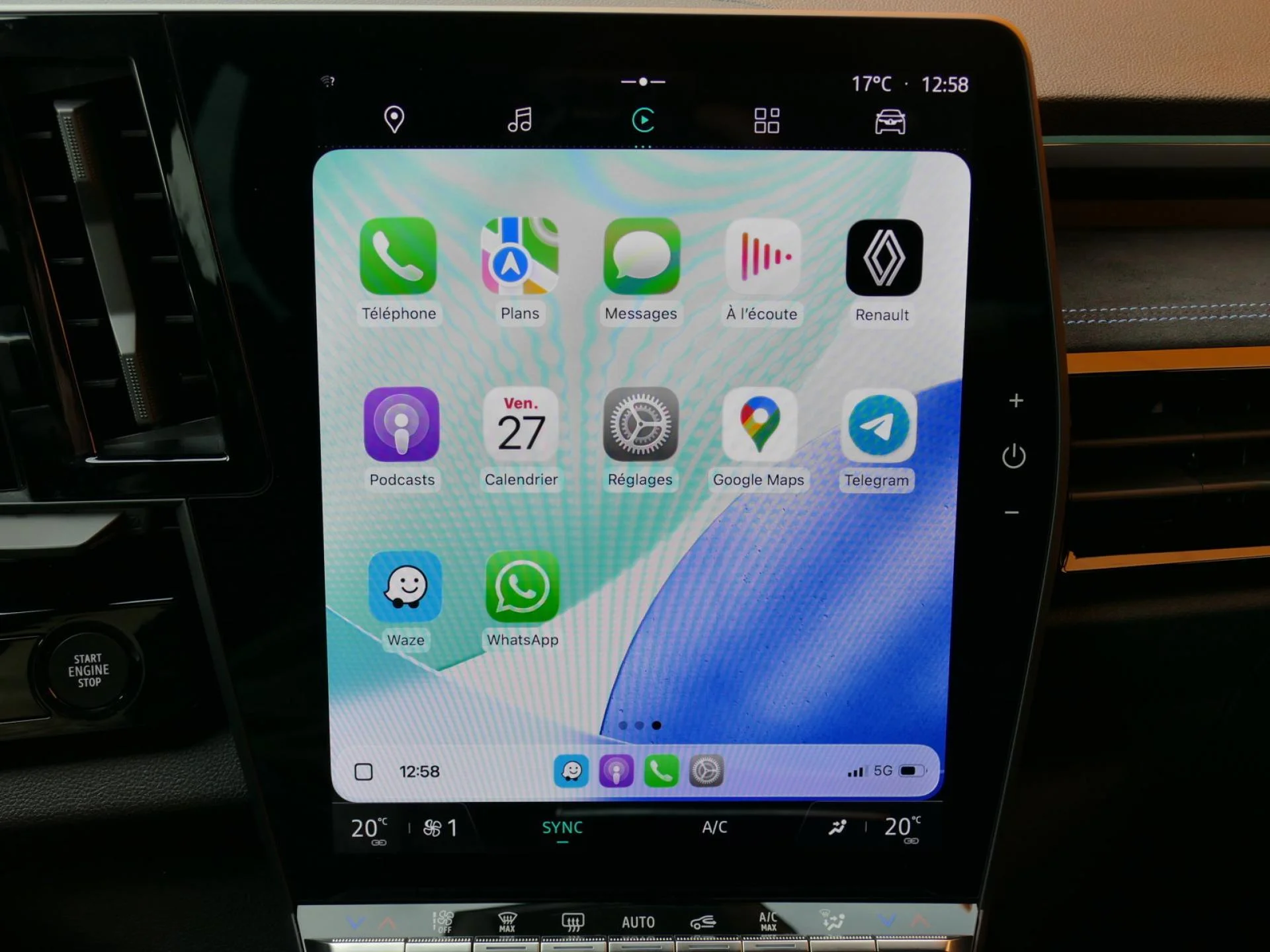 RENAULT ESPACE - Miniature 15 sur 32 - Cliquer pour voir cette photo