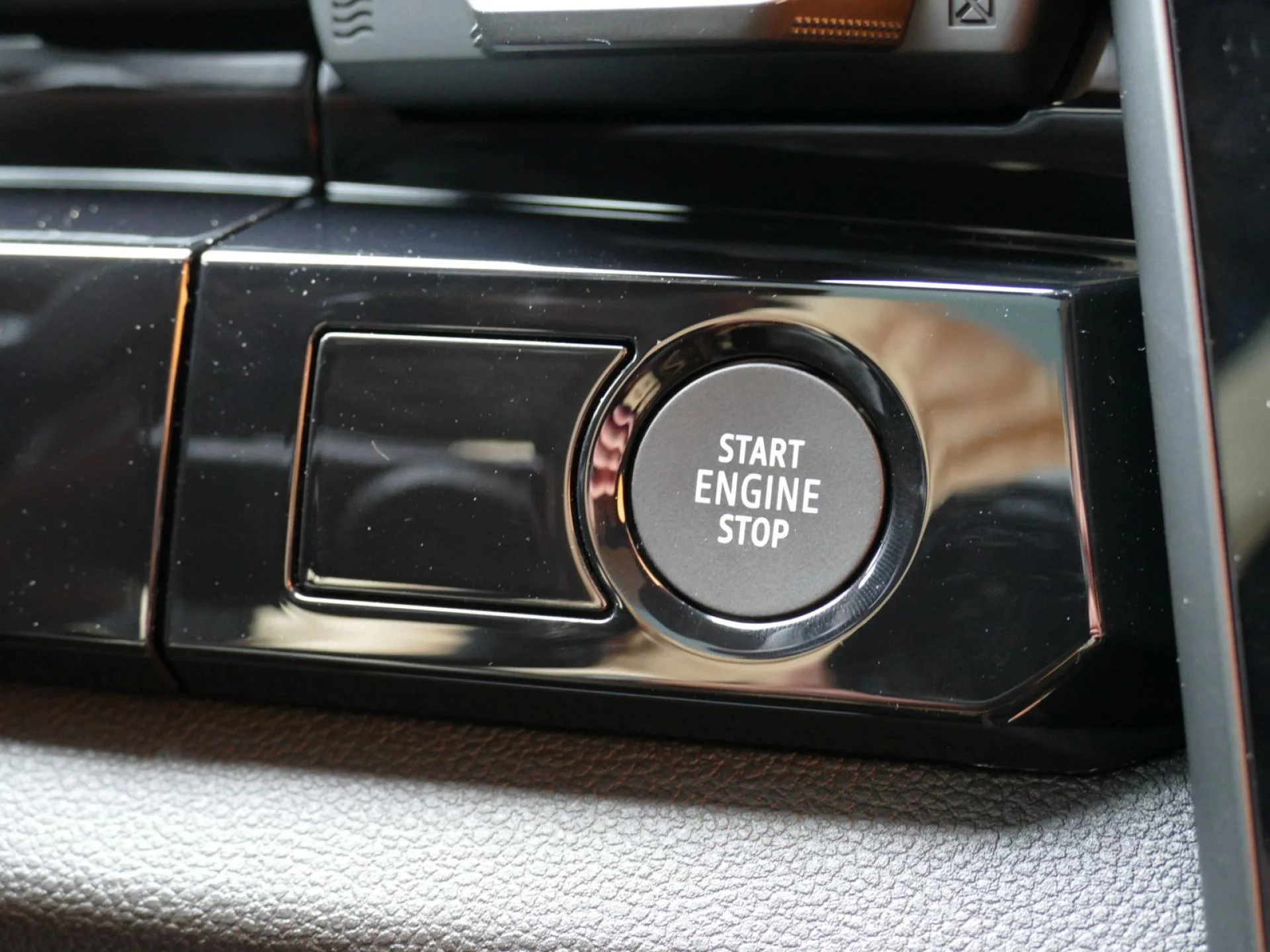 RENAULT ESPACE - Miniature 20 sur 34 - Cliquer pour voir cette photo