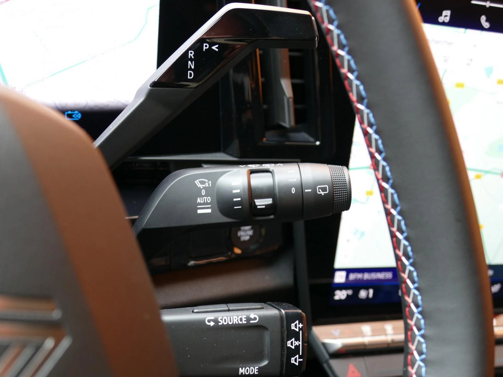 RENAULT ESPACE - Miniature 25 sur 34 - Cliquer pour voir cette photo