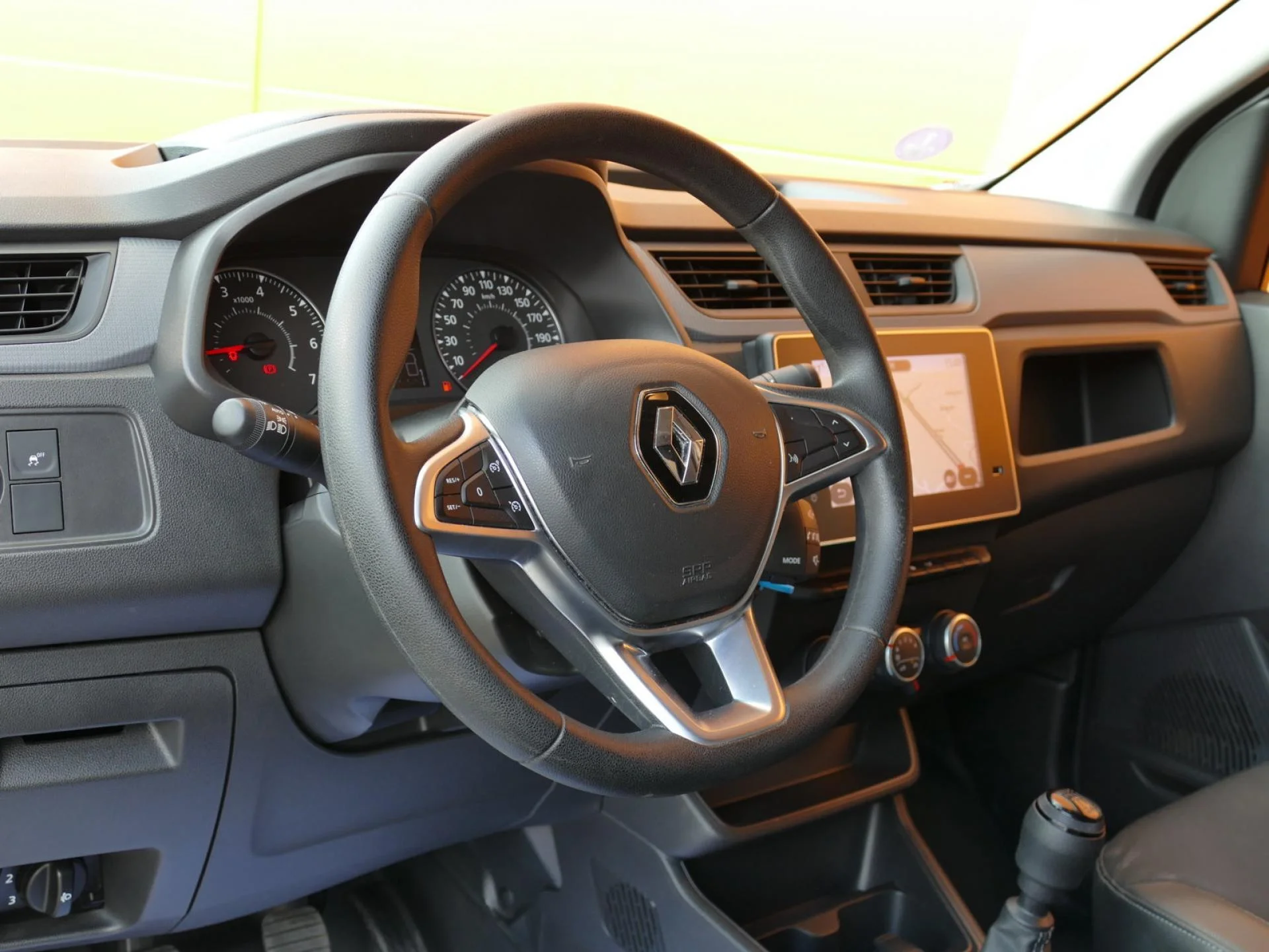 RENAULT EXPRESS - Miniature 12 sur 31 - Cliquer pour voir cette photo