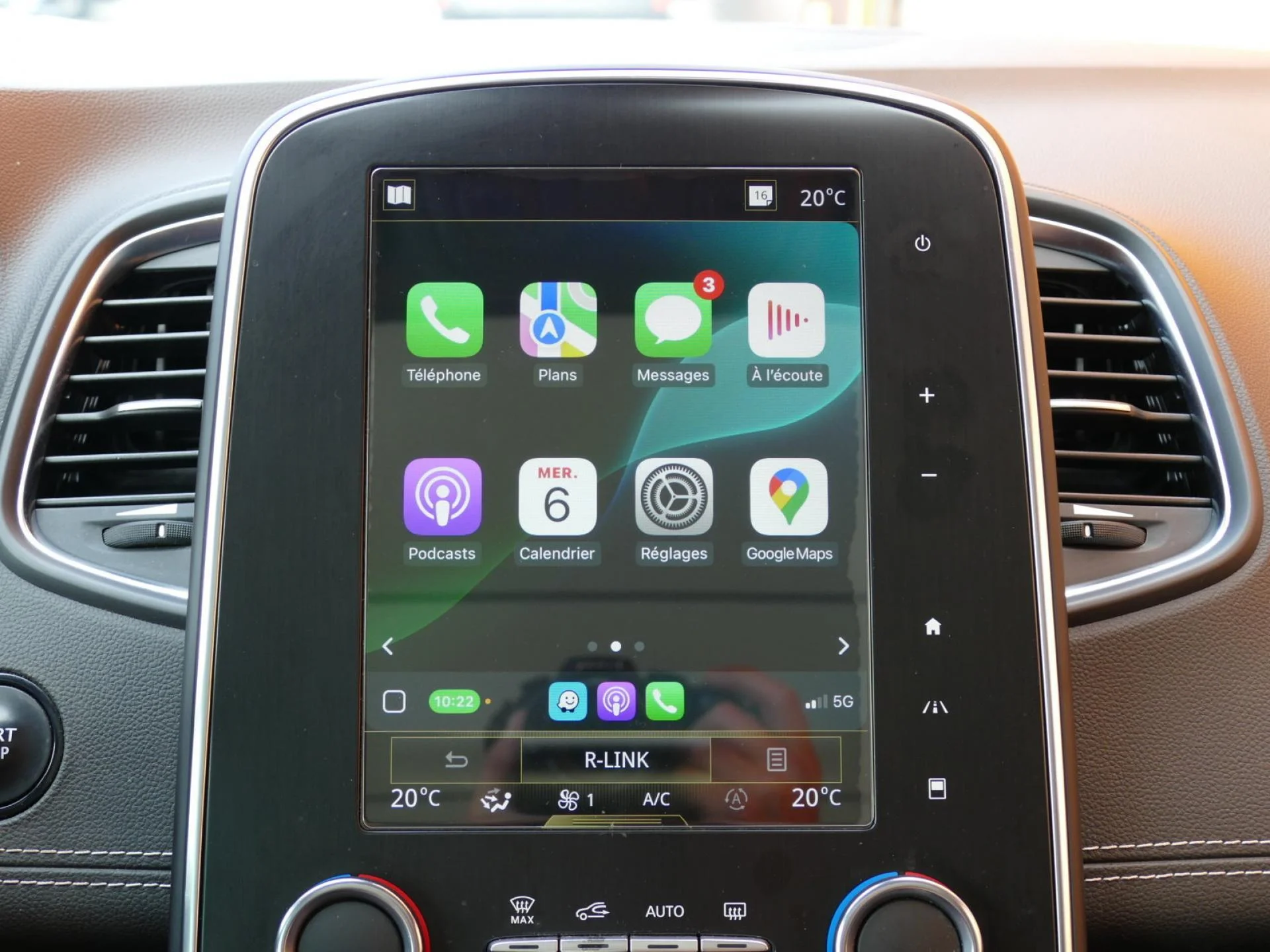 RENAULT GRAND SCENIC - Miniature 14 sur 32 - Cliquer pour voir cette photo