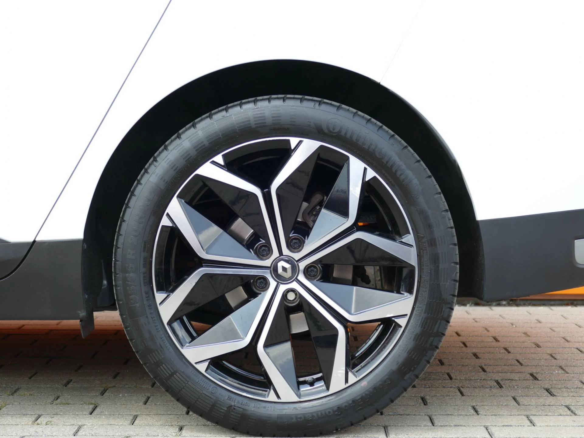 RENAULT GRAND SCENIC - Miniature 32 sur 32 - Cliquer pour voir cette photo