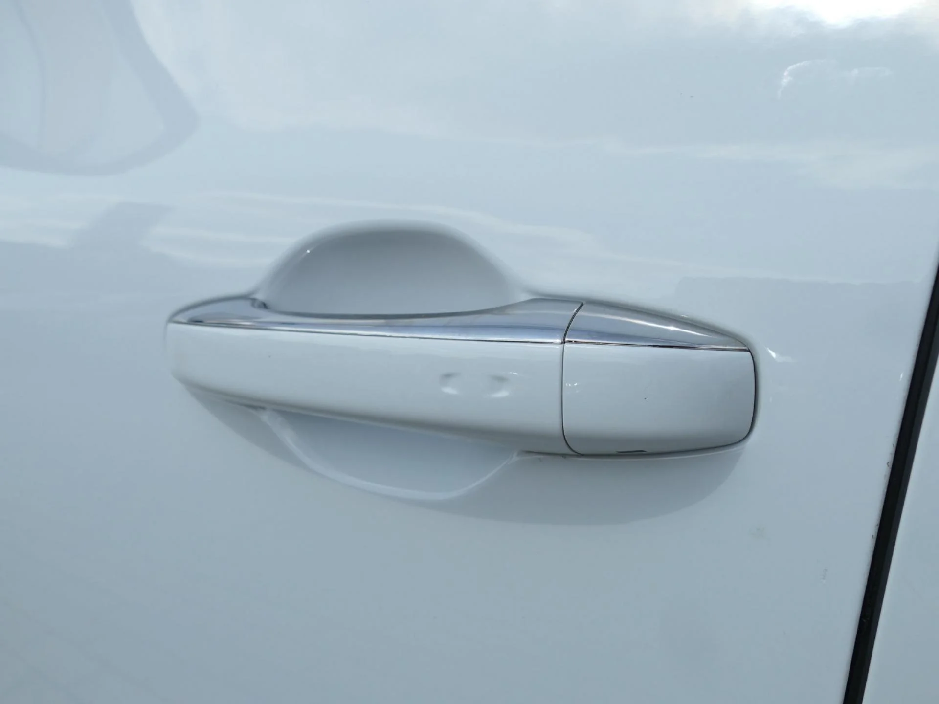 RENAULT GRAND SCENIC - Miniature 24 sur 32 - Cliquer pour voir cette photo