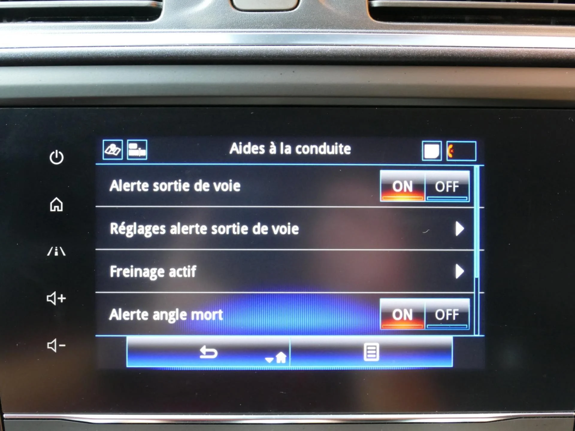 RENAULT KADJAR - Miniature 11 sur 35 - Cliquer pour voir cette photo