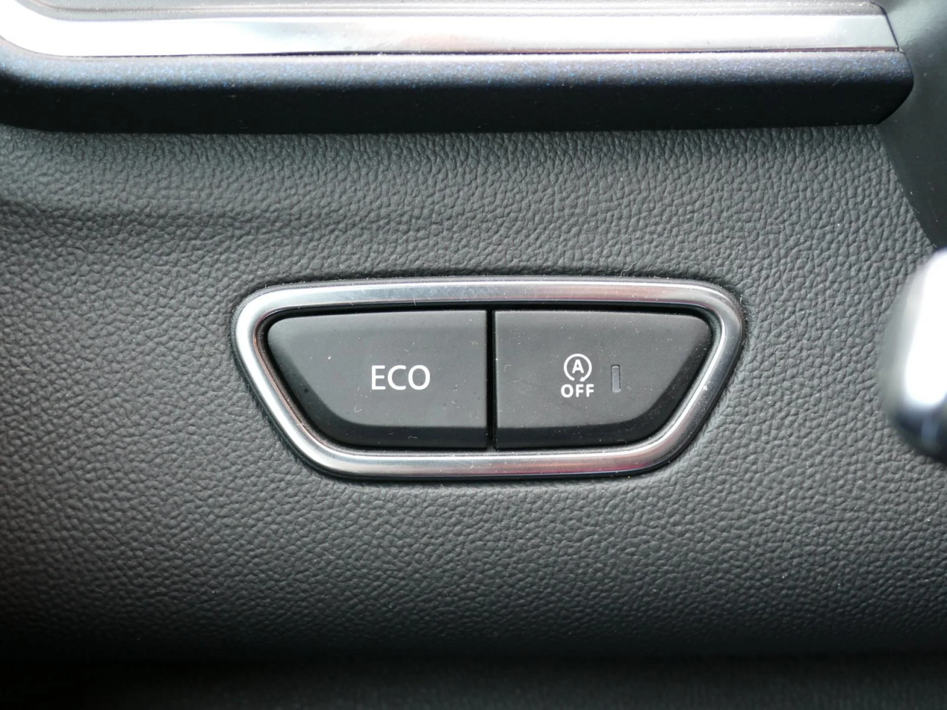 RENAULT KADJAR - Miniature 19 sur 32 - Cliquer pour voir cette photo