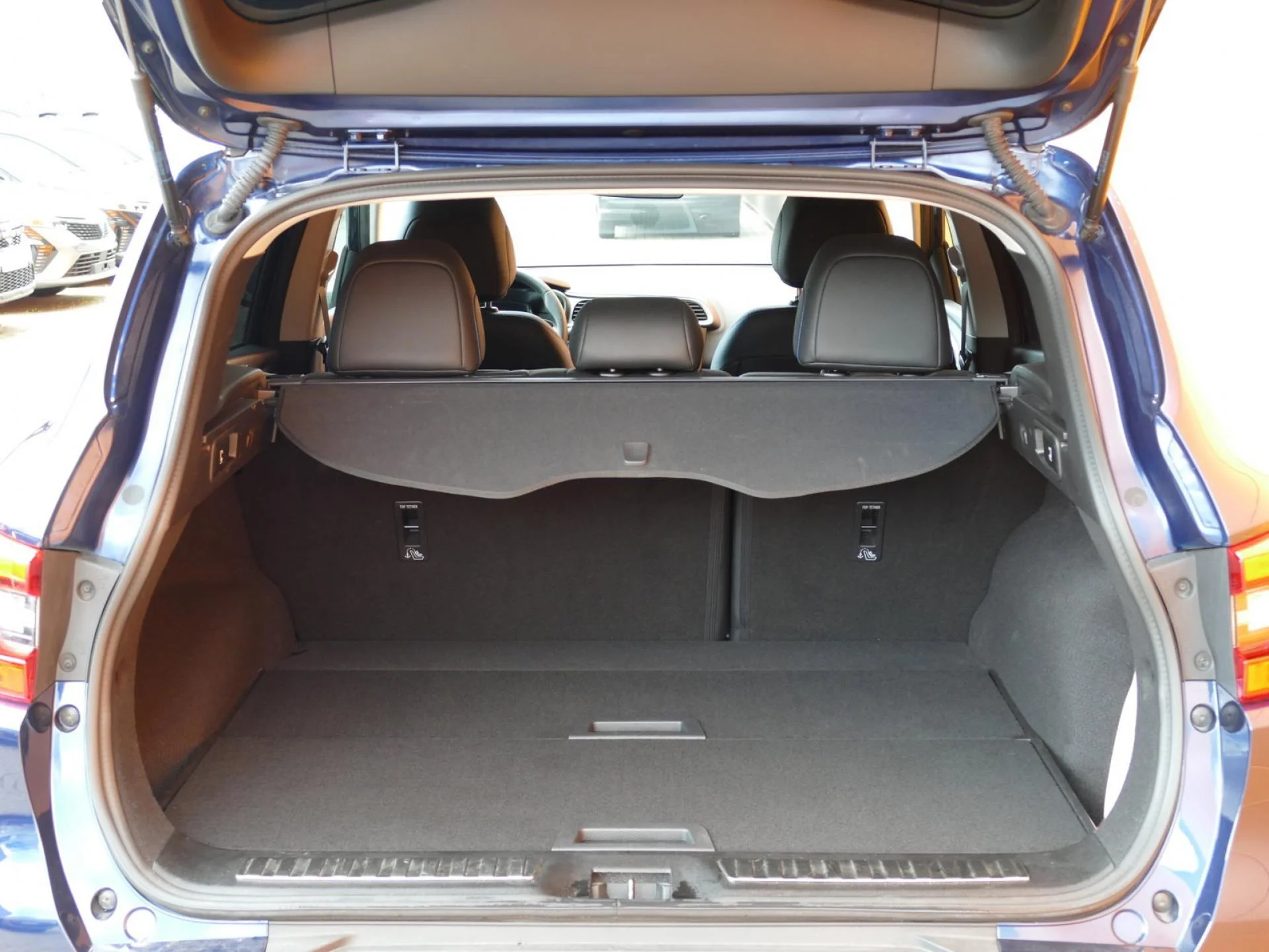 RENAULT KADJAR - Miniature 8 sur 32 - Cliquer pour voir cette photo
