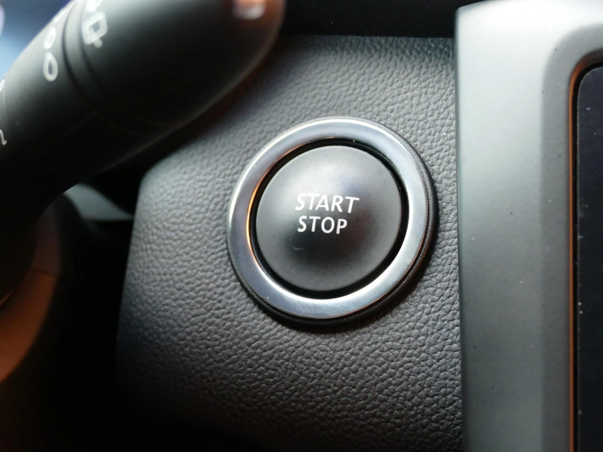 RENAULT KADJAR - Miniature 21 sur 32 - Cliquer pour voir cette photo