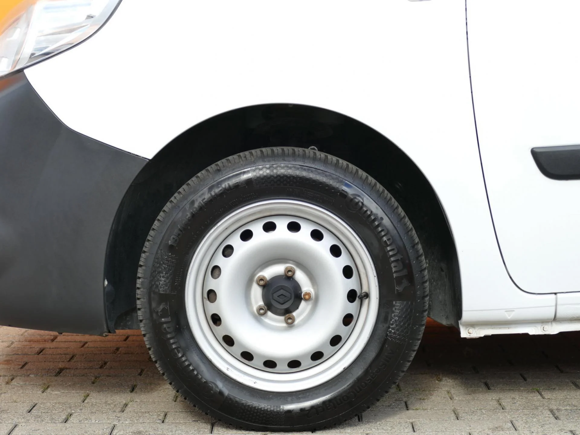 RENAULT KANGOO EXPRESS - Miniature 24 sur 26 - Cliquer pour voir cette photo