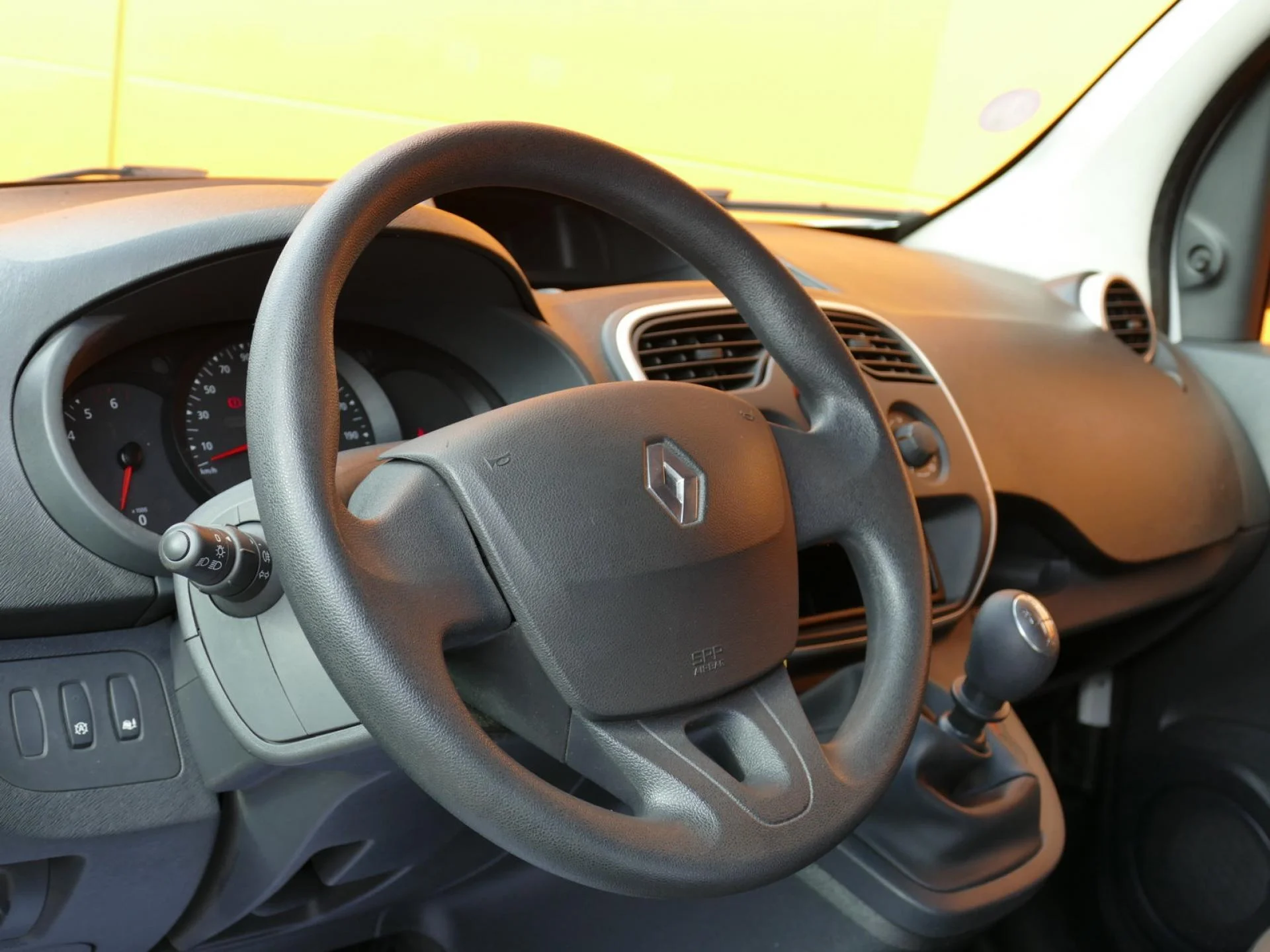 RENAULT KANGOO EXPRESS - Miniature 9 sur 26 - Cliquer pour voir cette photo