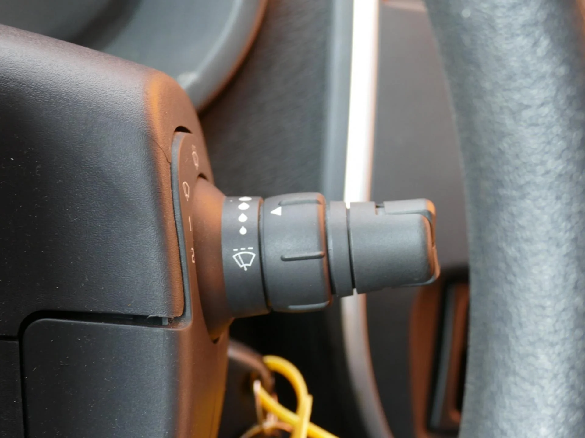 RENAULT KANGOO EXPRESS - Miniature 14 sur 26 - Cliquer pour voir cette photo