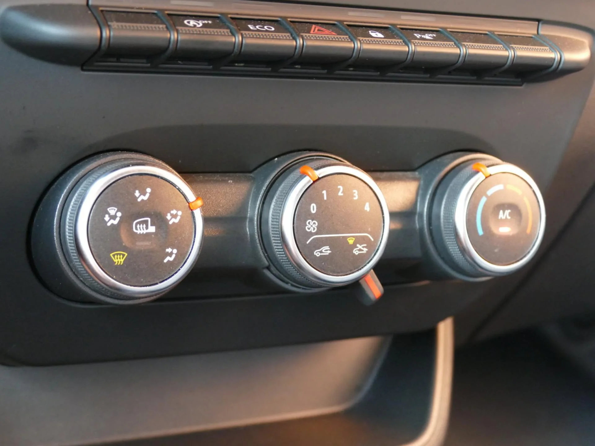 RENAULT KANGOO EXPRESS - Miniature 11 sur 31 - Cliquer pour voir cette photo