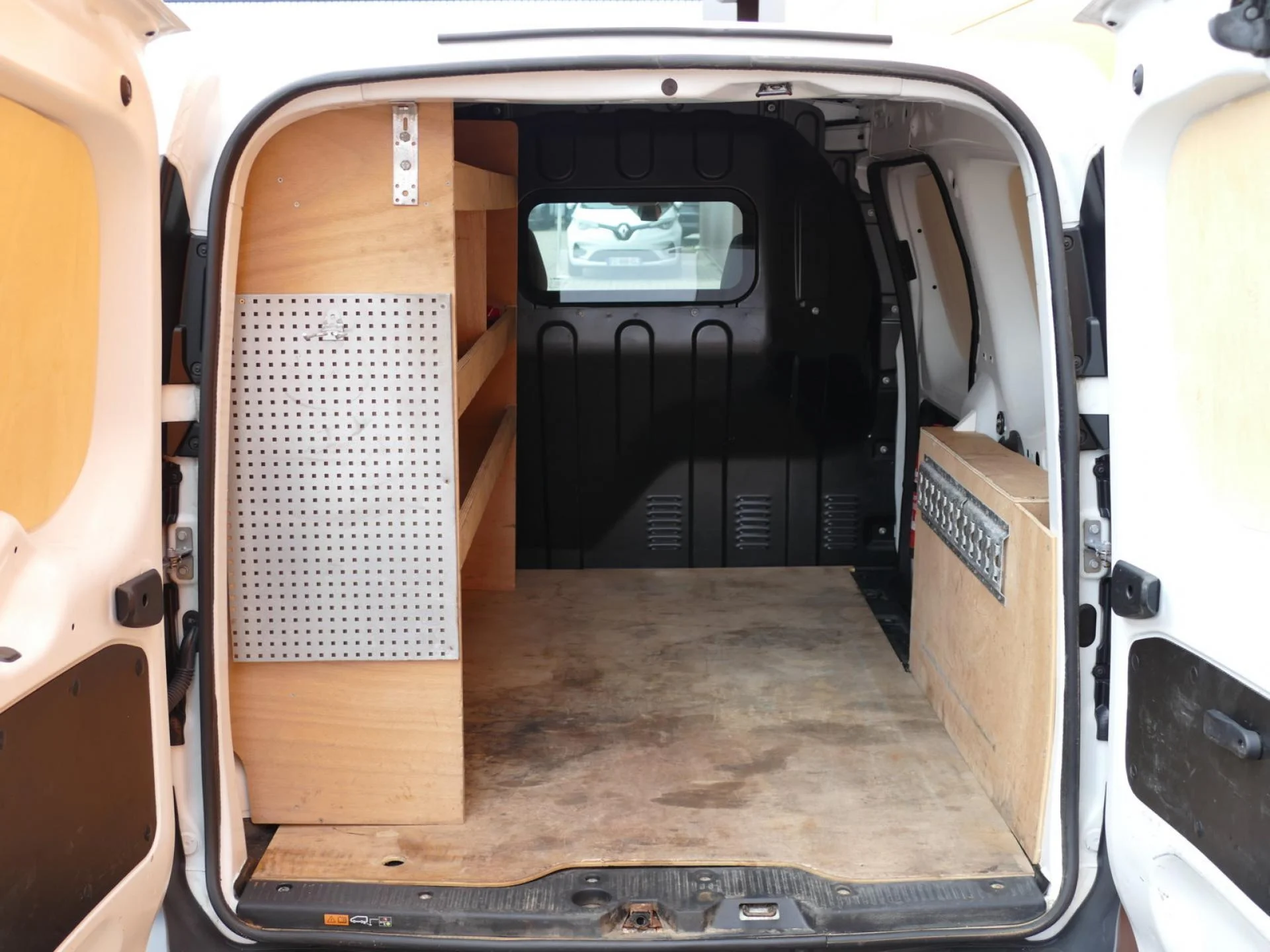 RENAULT KANGOO EXPRESS - Miniature 8 sur 31 - Cliquer pour voir cette photo