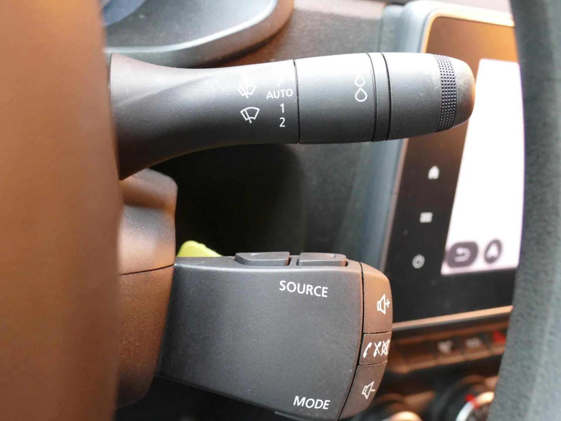 RENAULT KANGOO EXPRESS - Miniature 23 sur 31 - Cliquer pour voir cette photo