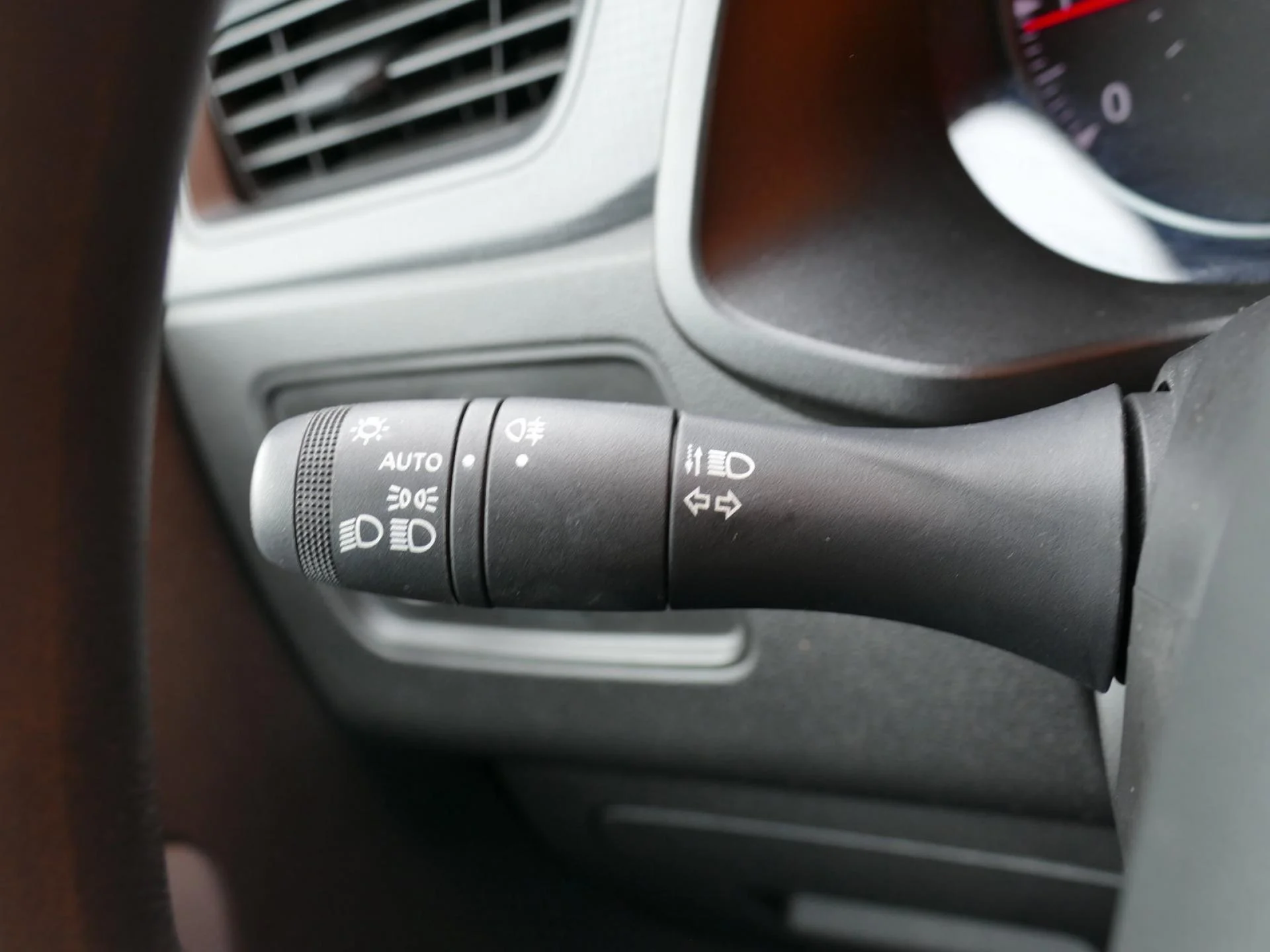 RENAULT KANGOO EXPRESS - Miniature 22 sur 31 - Cliquer pour voir cette photo