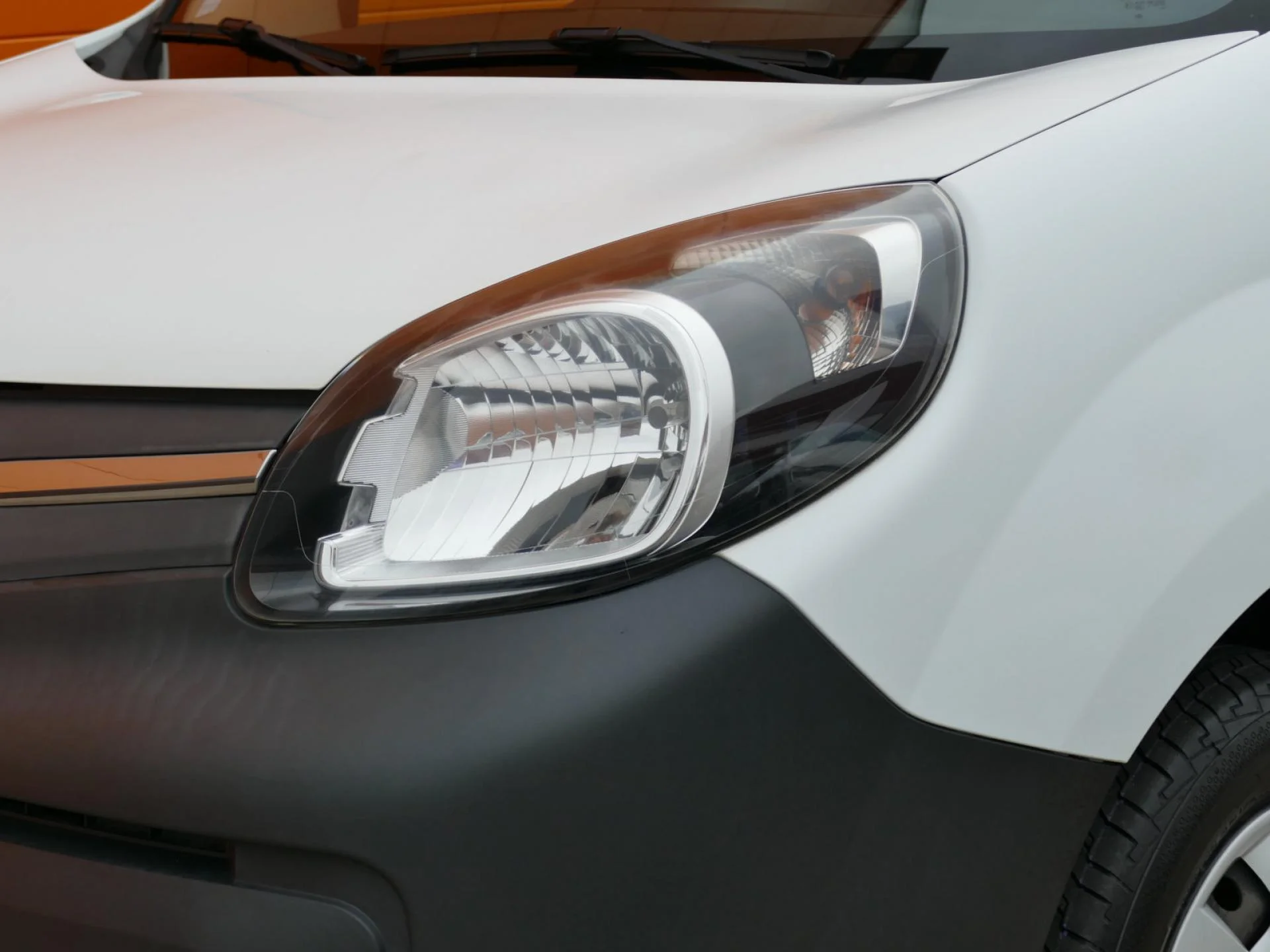 RENAULT KANGOO - Miniature 25 sur 31 - Cliquer pour voir cette photo