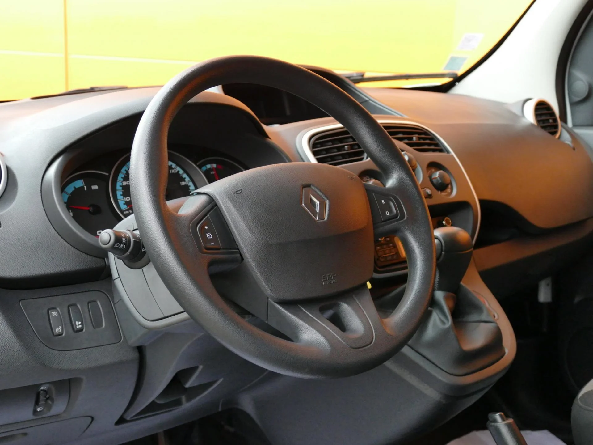 RENAULT KANGOO - Miniature 12 sur 32 - Cliquer pour voir cette photo