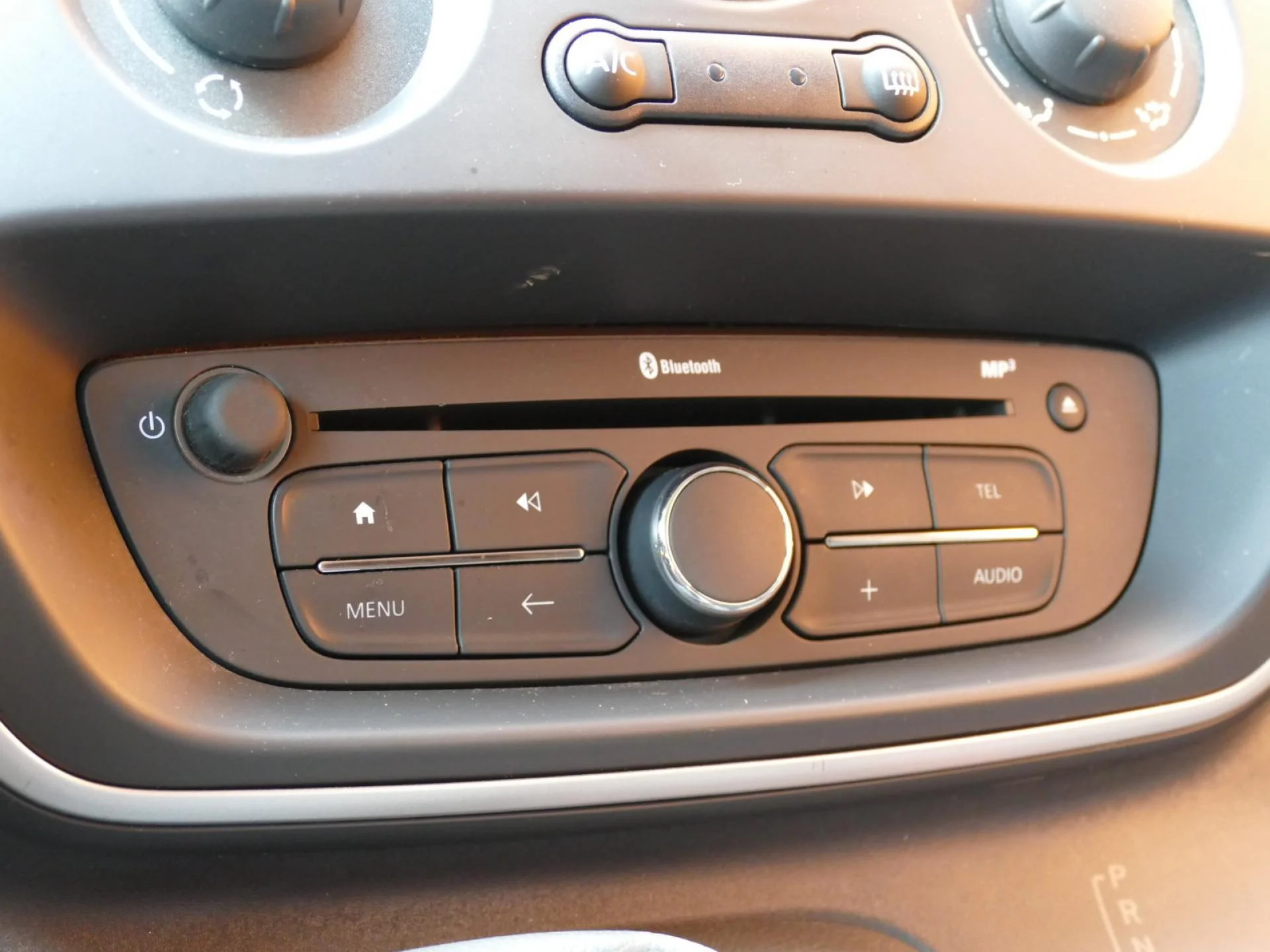 RENAULT KANGOO - Miniature 7 sur 15 - Cliquer pour voir cette photo